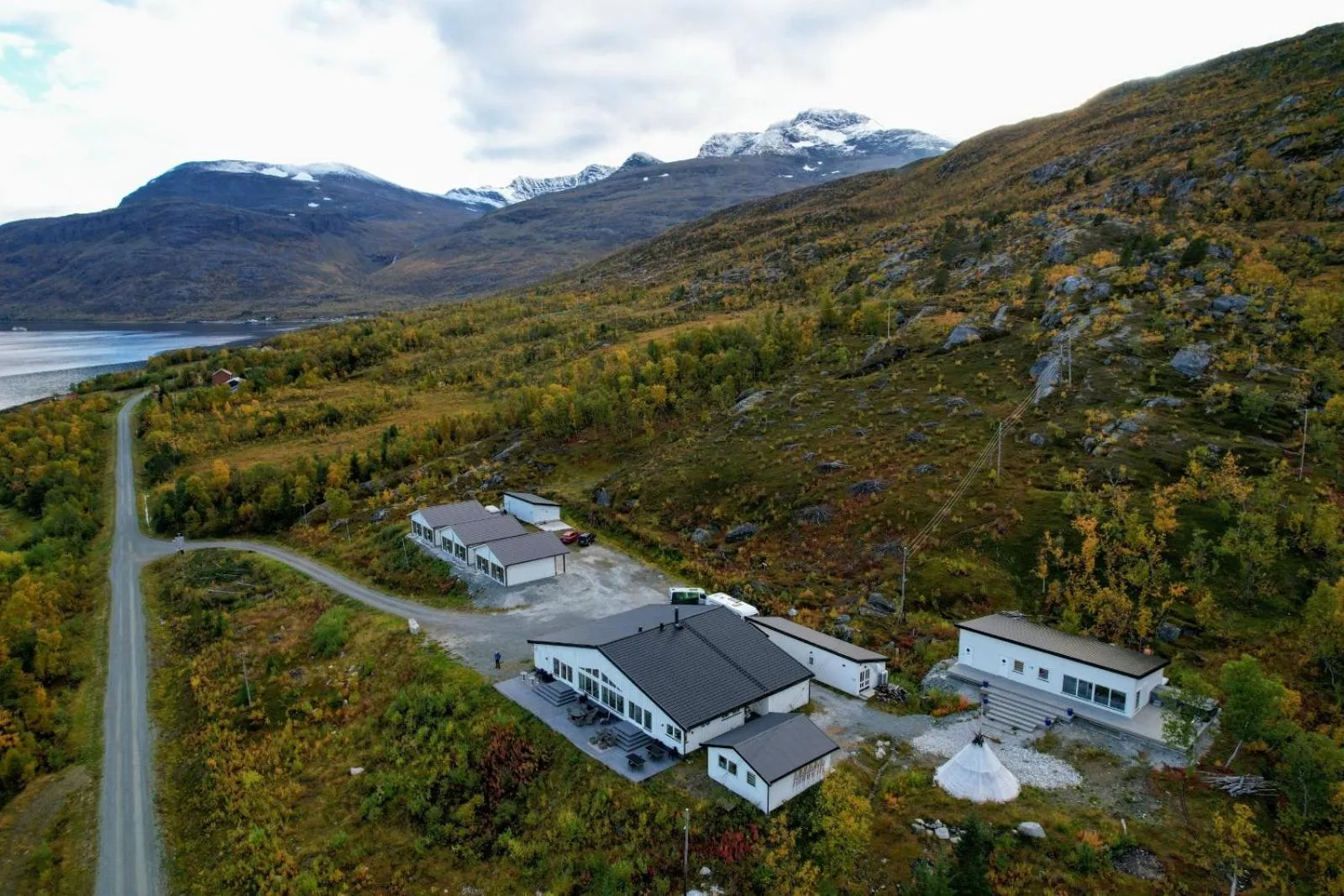 Property building in Arctic Panorama Lodge