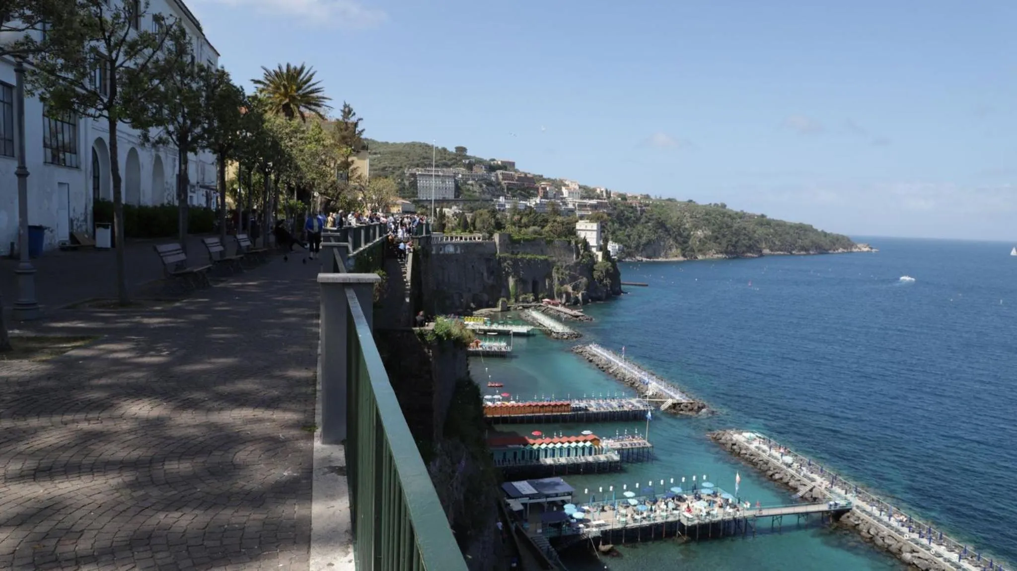 Sea view in Blurooms