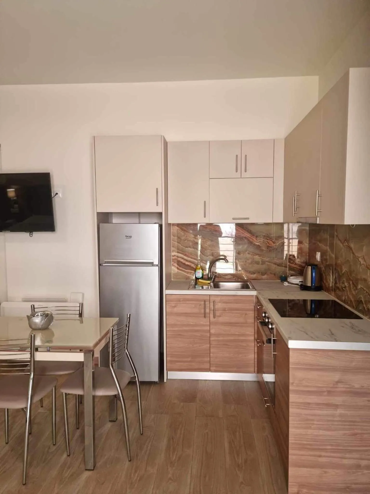Kitchen or kitchenette in Giannis Village Resort
