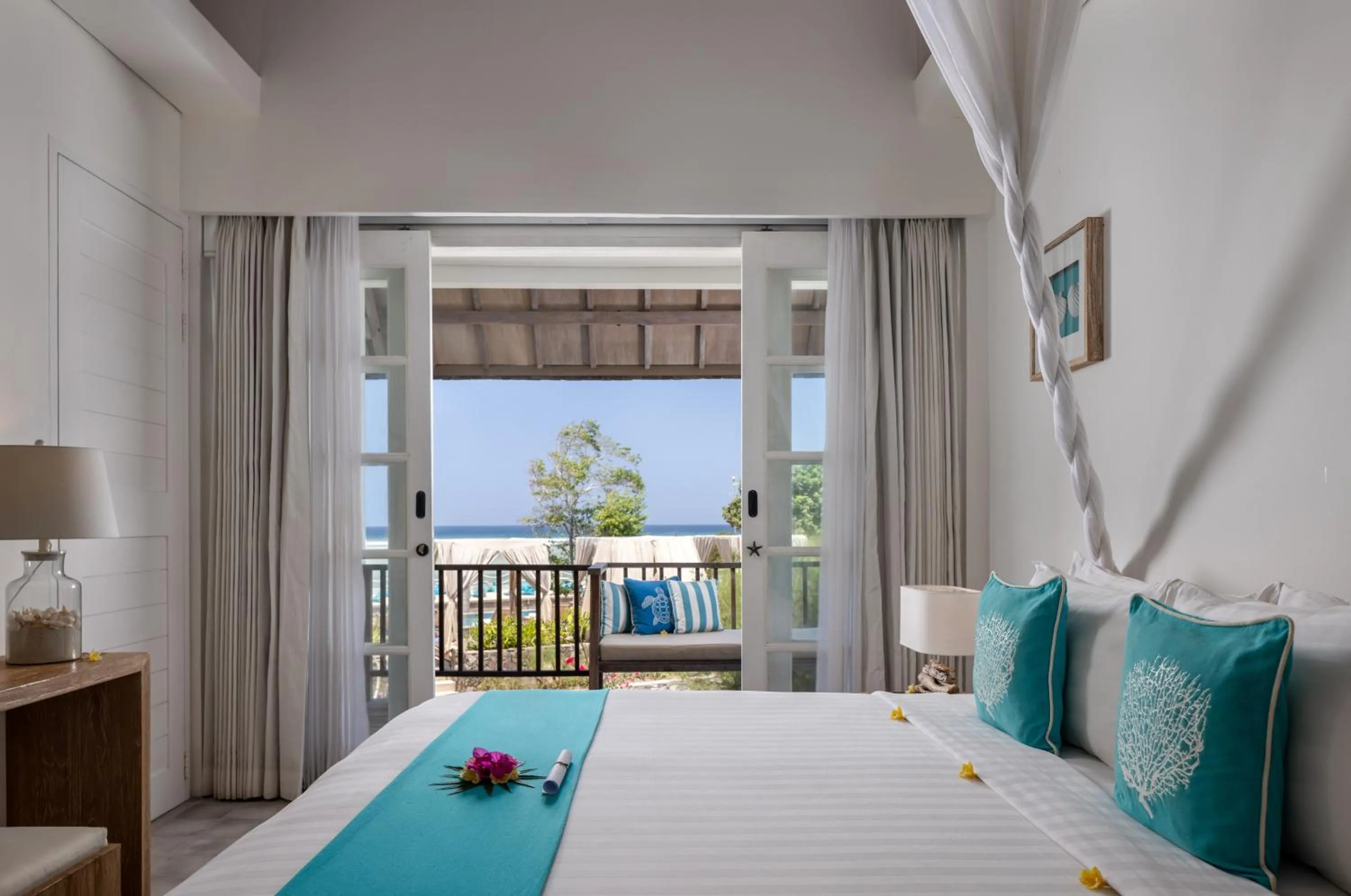 Bed in Kardia Resort Gili Trawangan A Pramana Experience