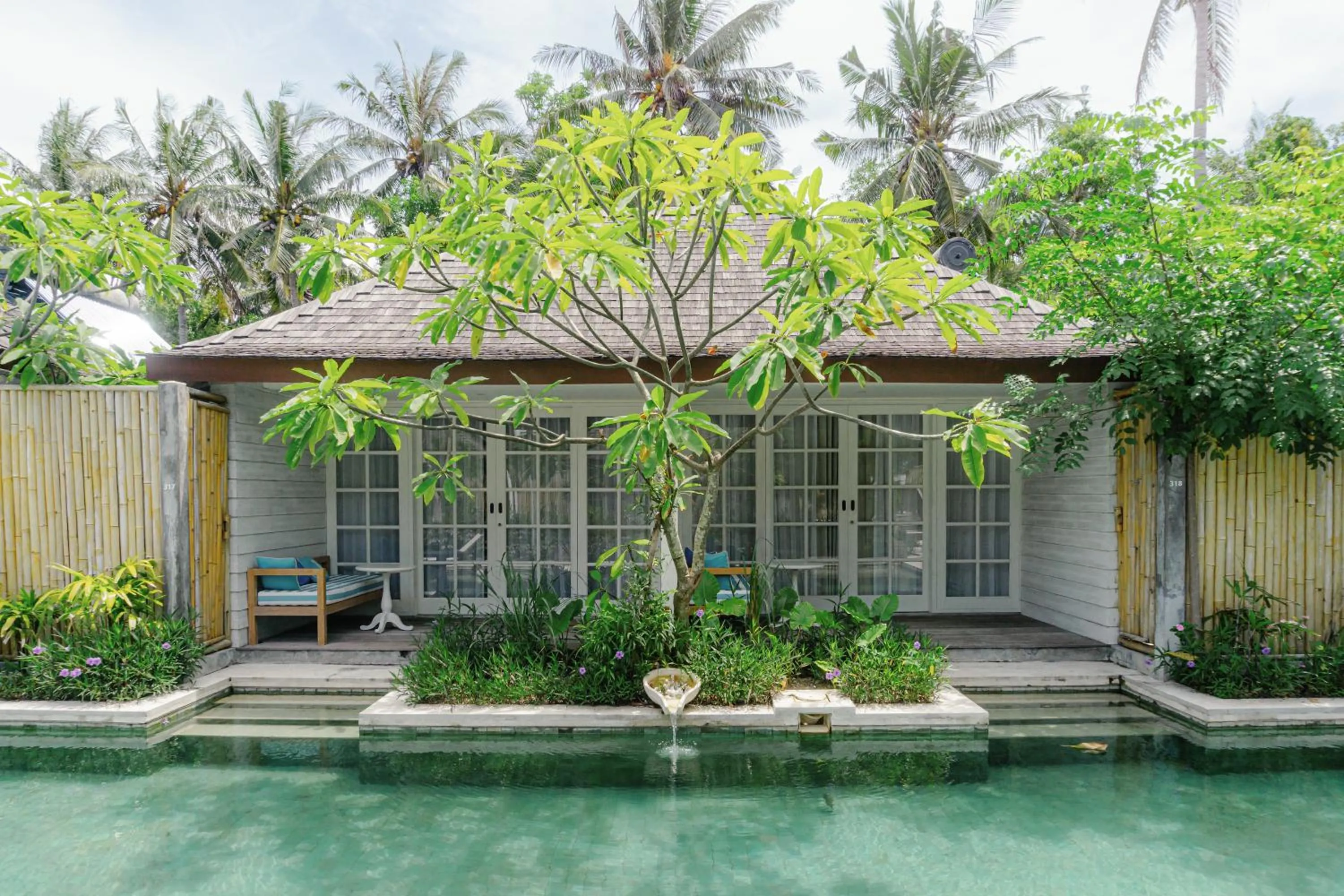 Swimming pool in Kardia Resort Gili Trawangan A Pramana Experience