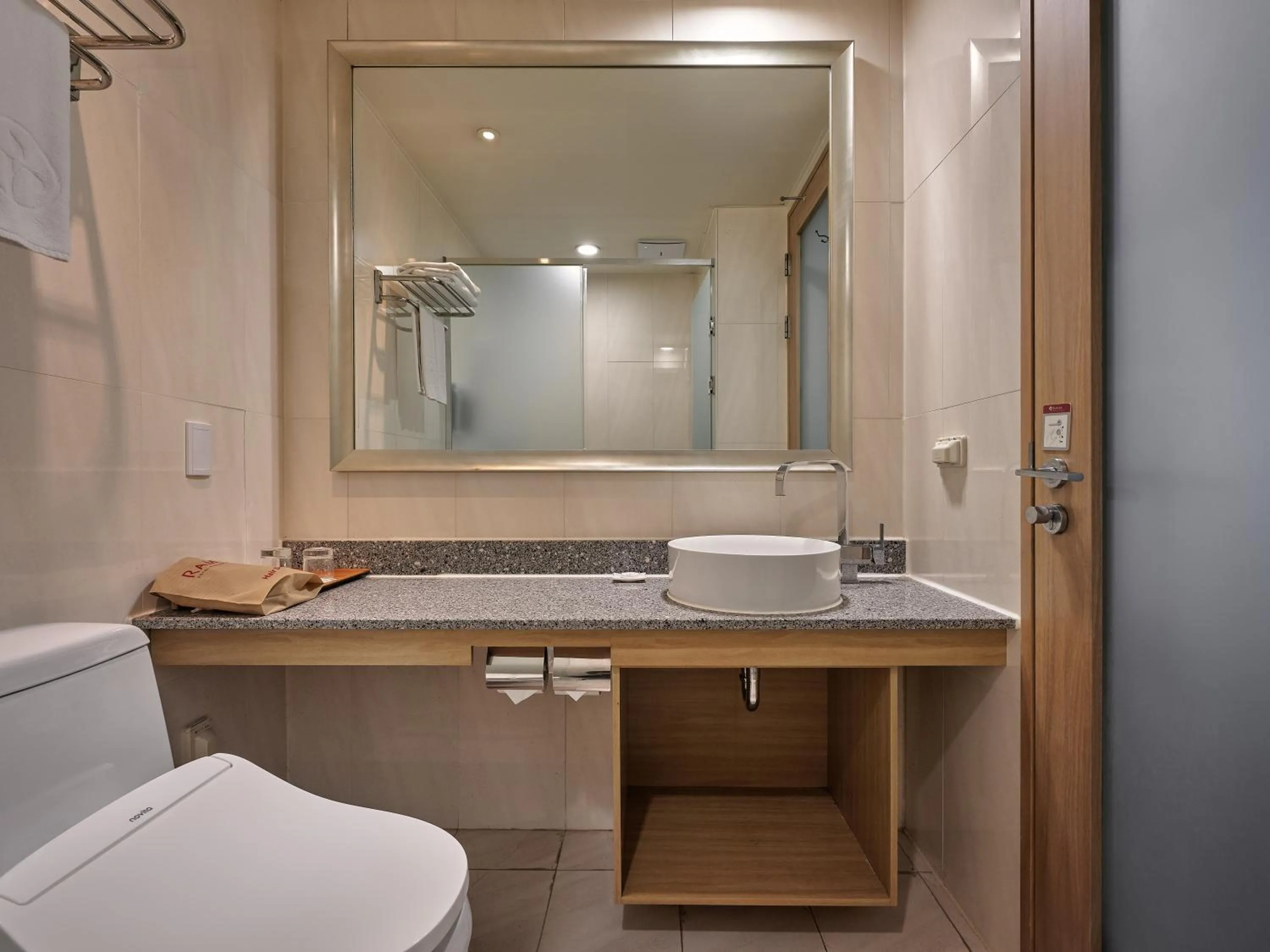 Toilet in Ramada Hotel and Suites Seoul Namdaemun
