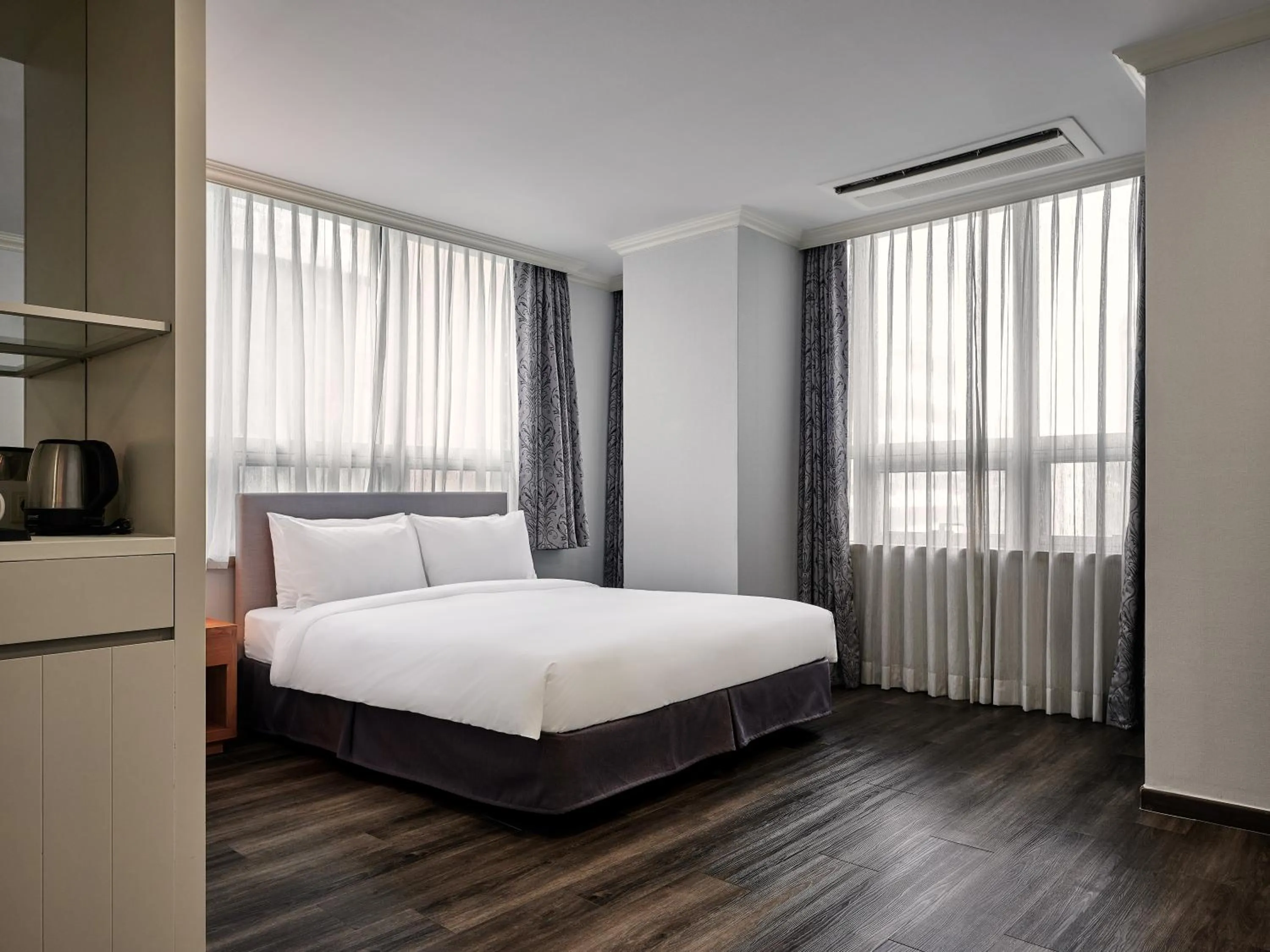 Decorative detail, Bed in Ramada Hotel and Suites Seoul Namdaemun