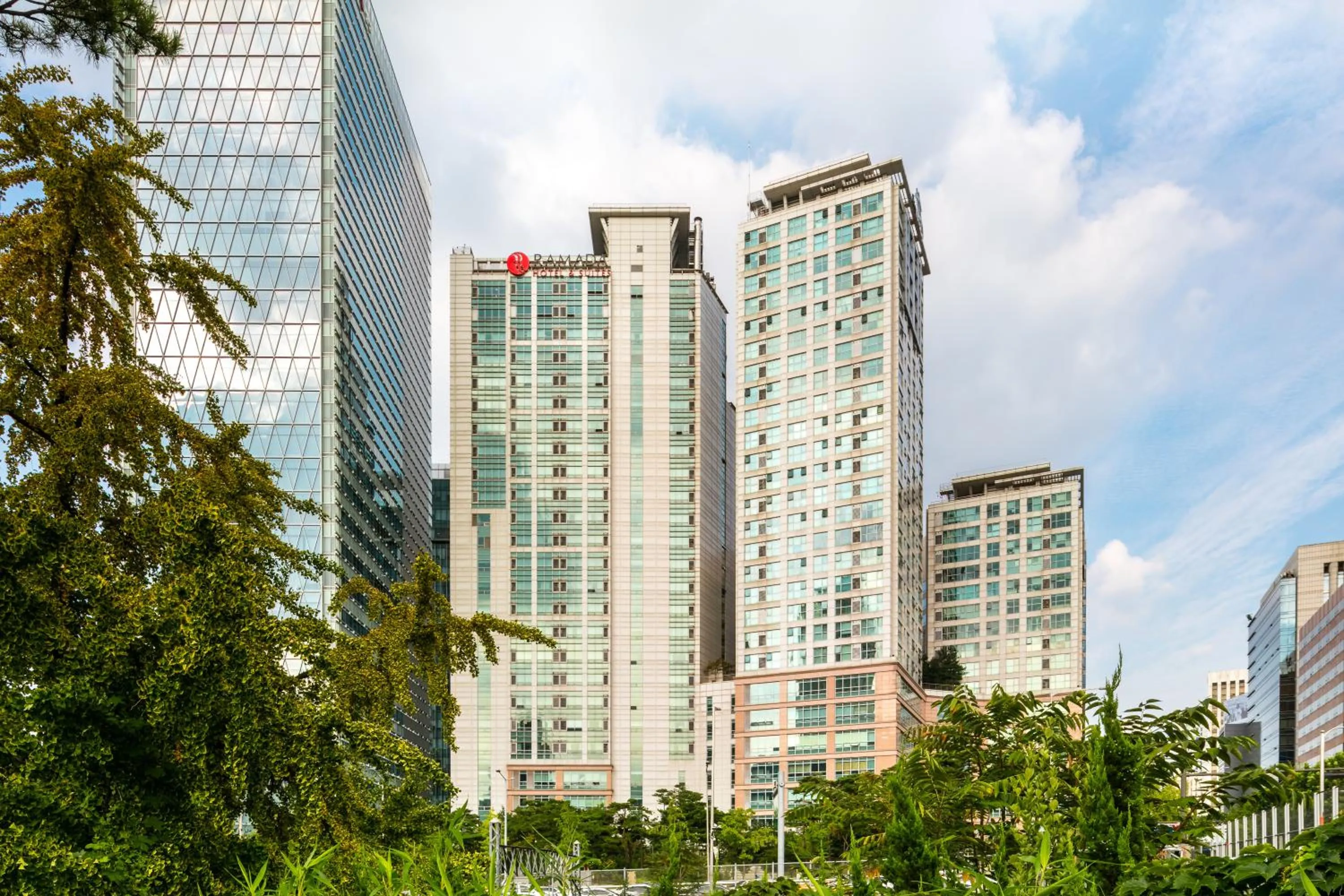 Property building in Ramada Hotel and Suites Seoul Namdaemun