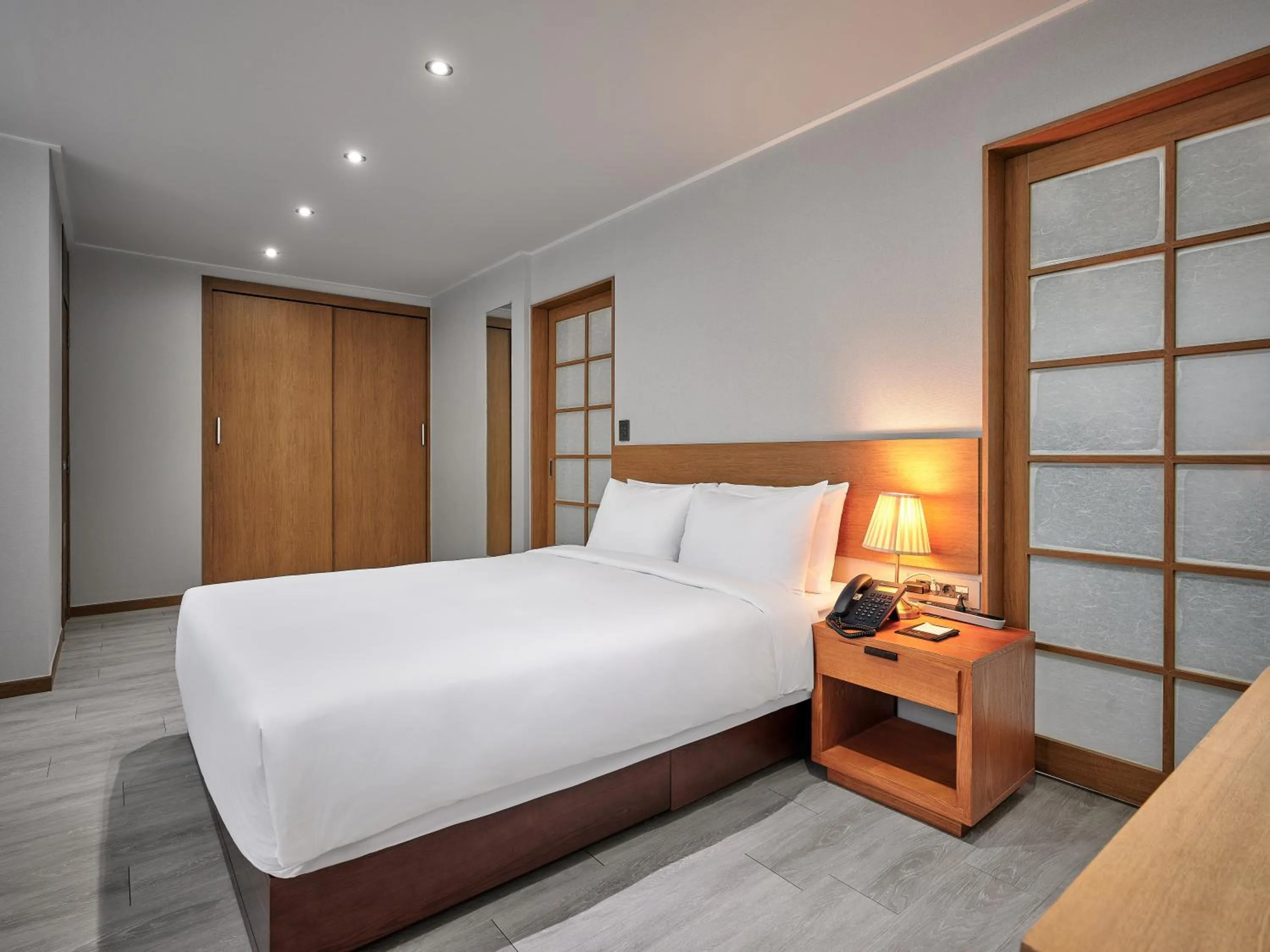 Decorative detail, Bed in Ramada Hotel and Suites Seoul Namdaemun