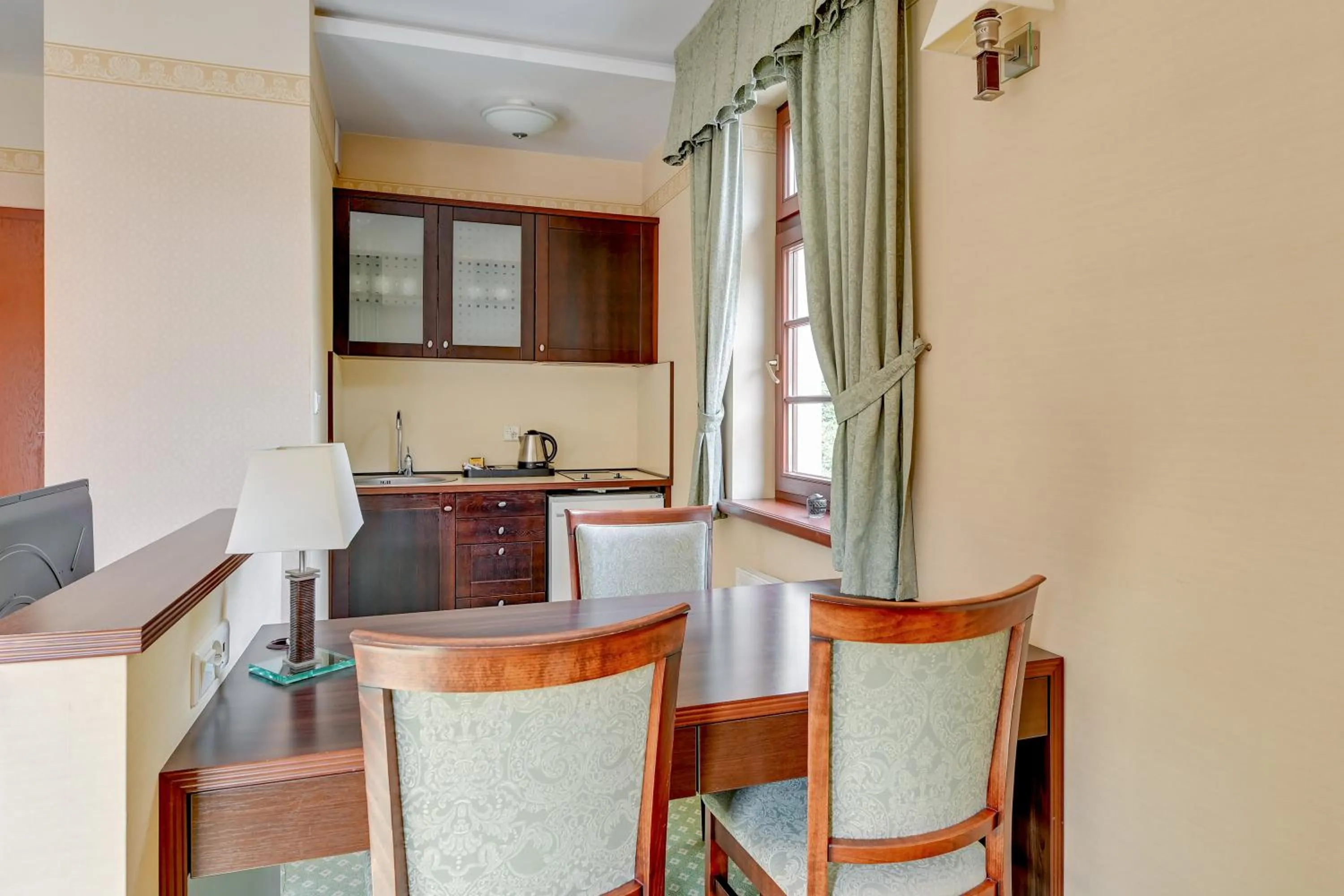 Kitchen or kitchenette in Willa Jaśkowy Dworek