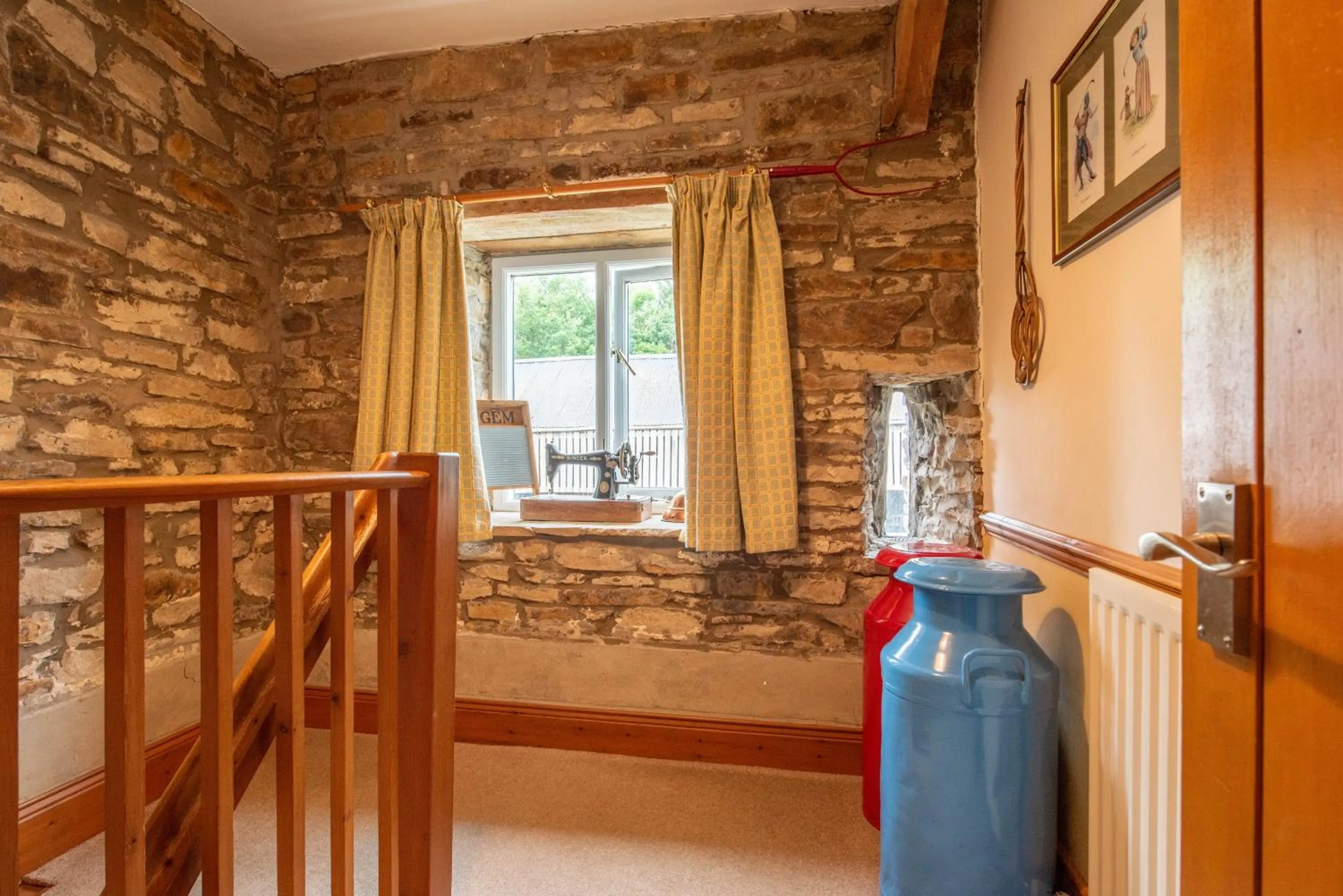 Property building in Rye Hill Farm