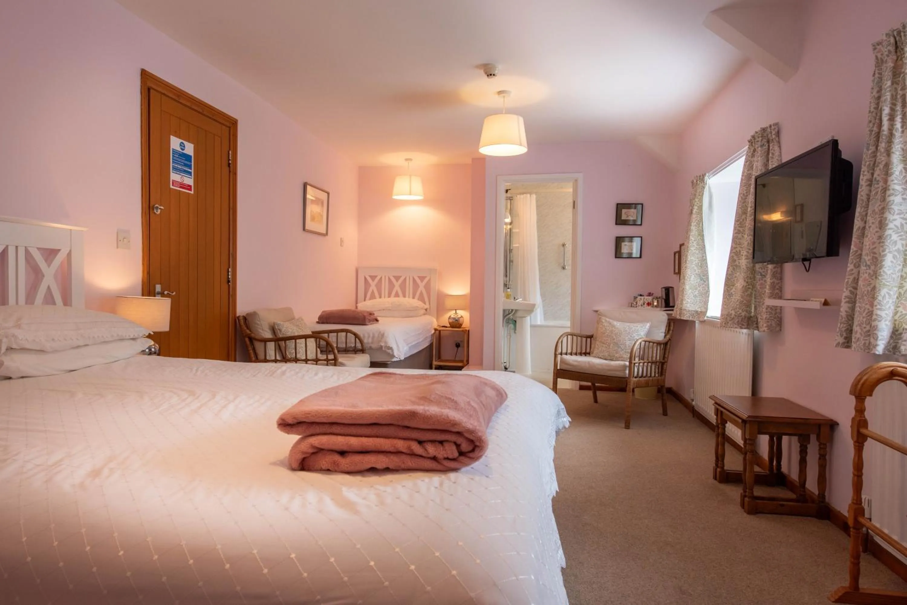 Bedroom, Bed in Rye Hill Farm
