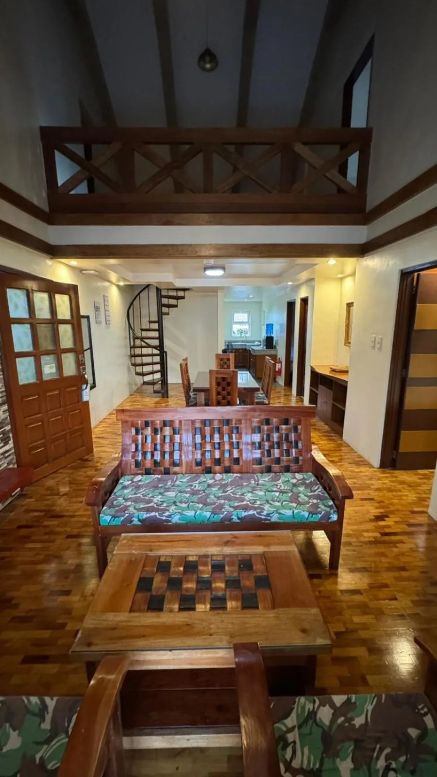 Elliannah Pines Hotel