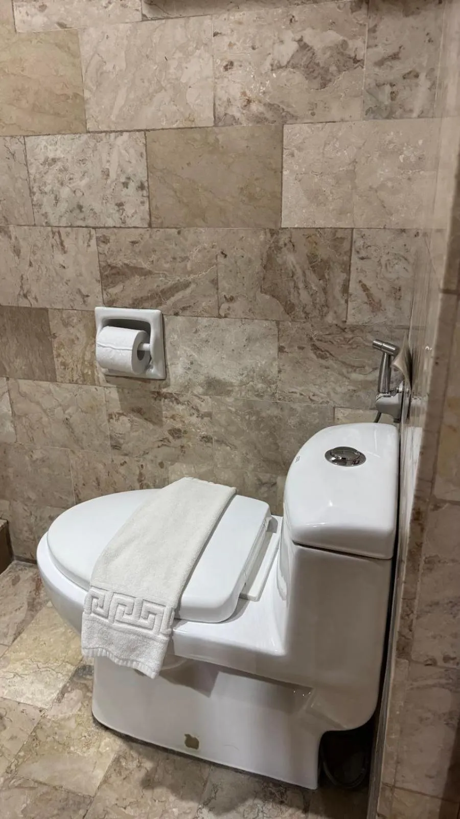 Elliannah Pines Hotel