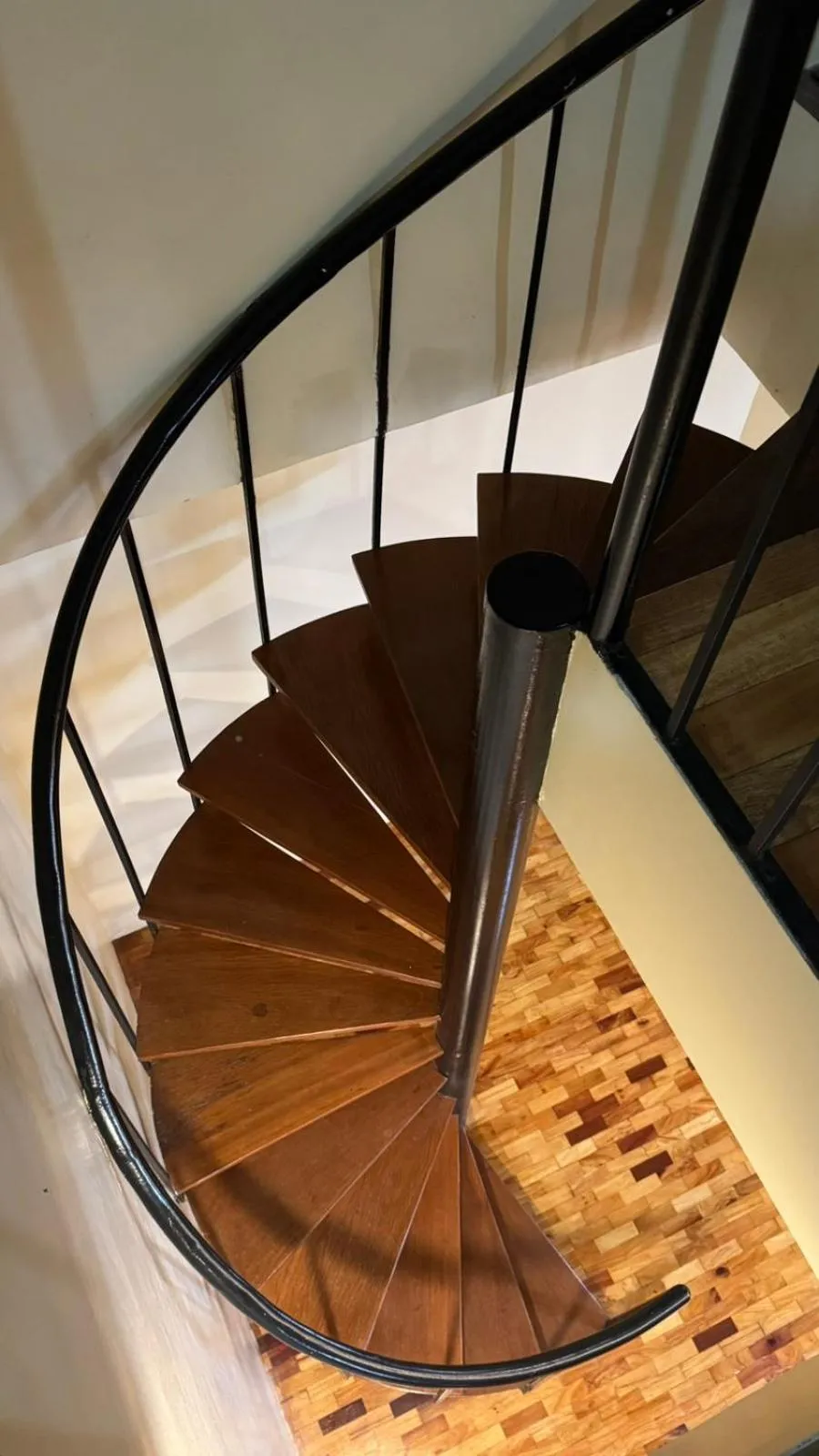 Elliannah Pines Hotel