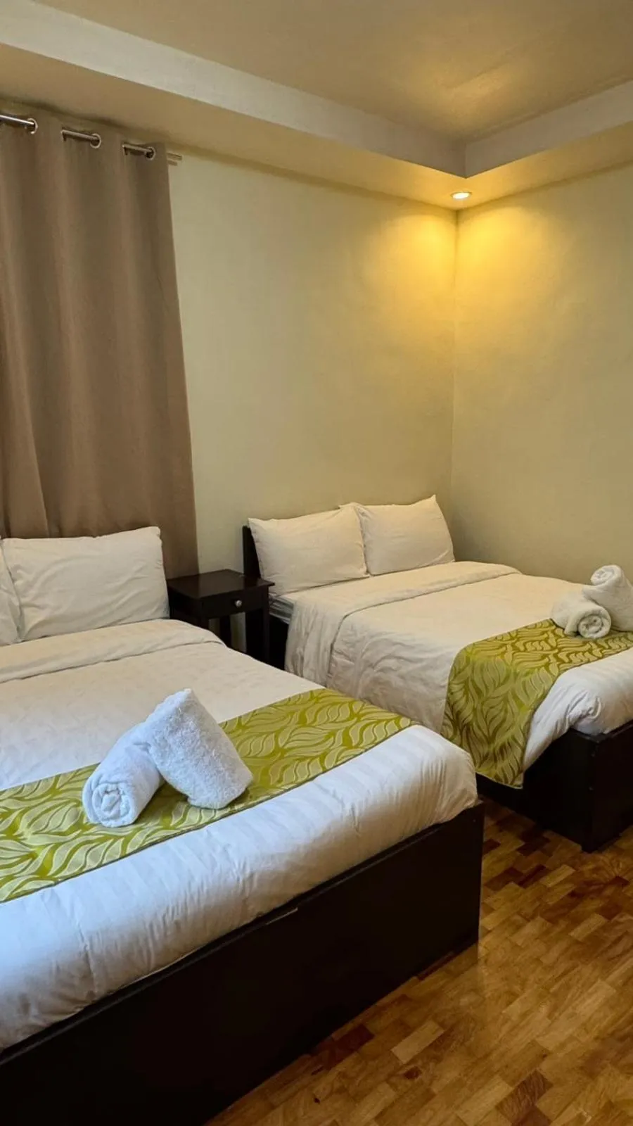 Bed in Elliannah Pines Hotel