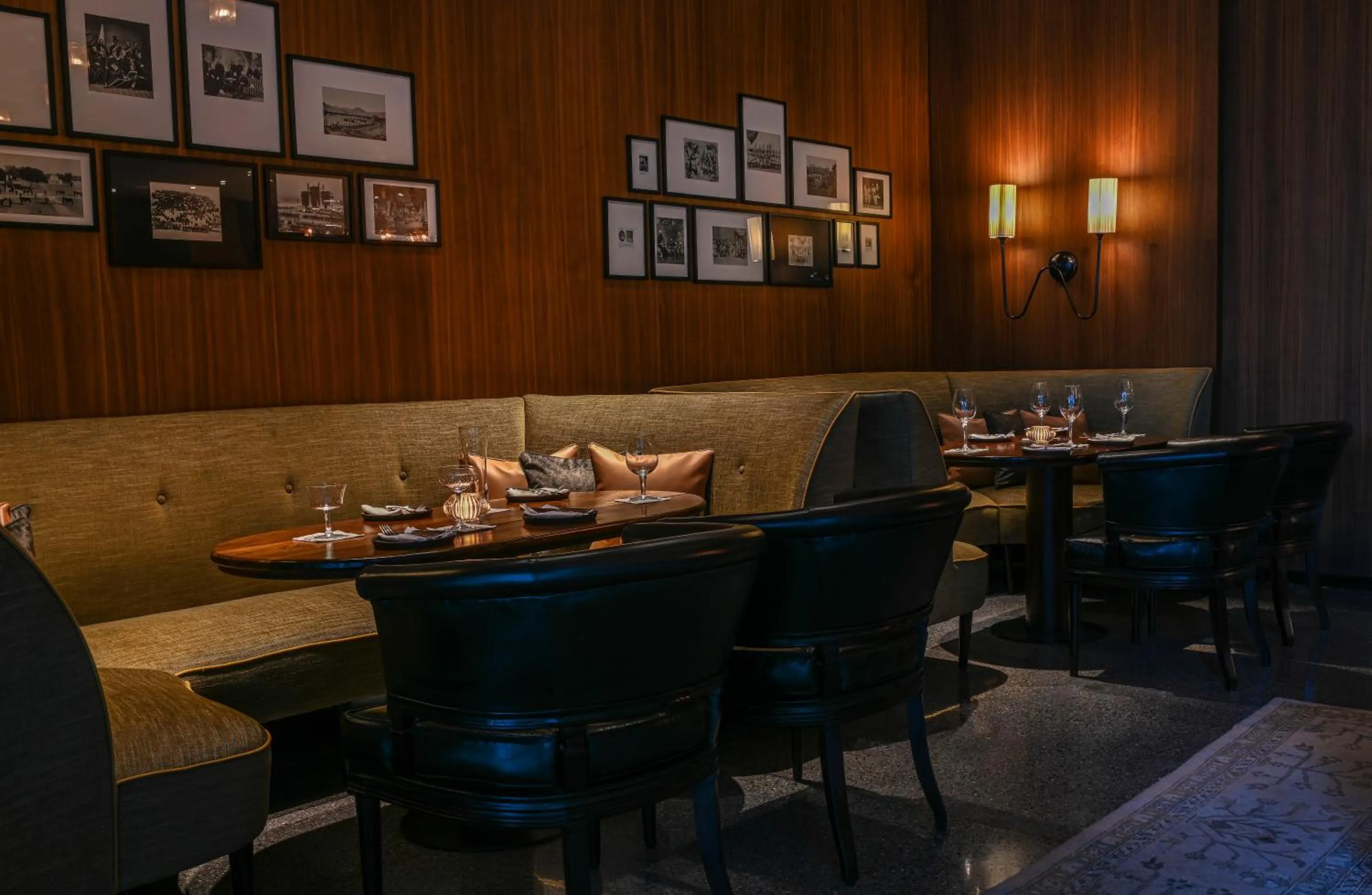 Restaurant/places to eat in Grand Hyatt Gurgaon