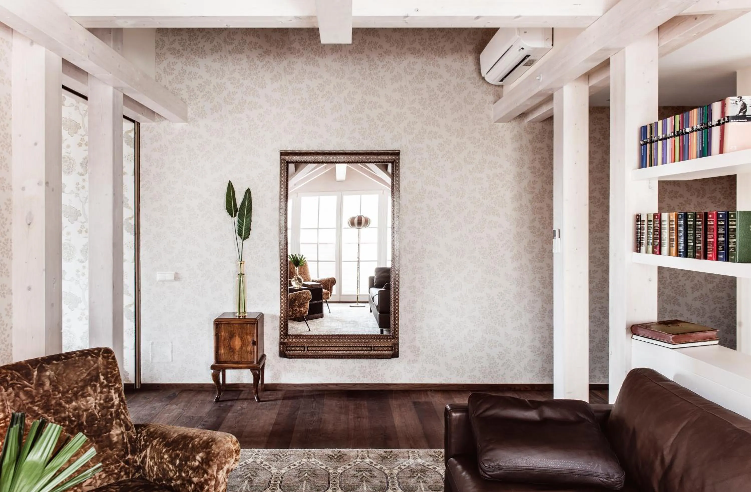 Living room in Relais & Chateaux Hotel Castel Fragsburg