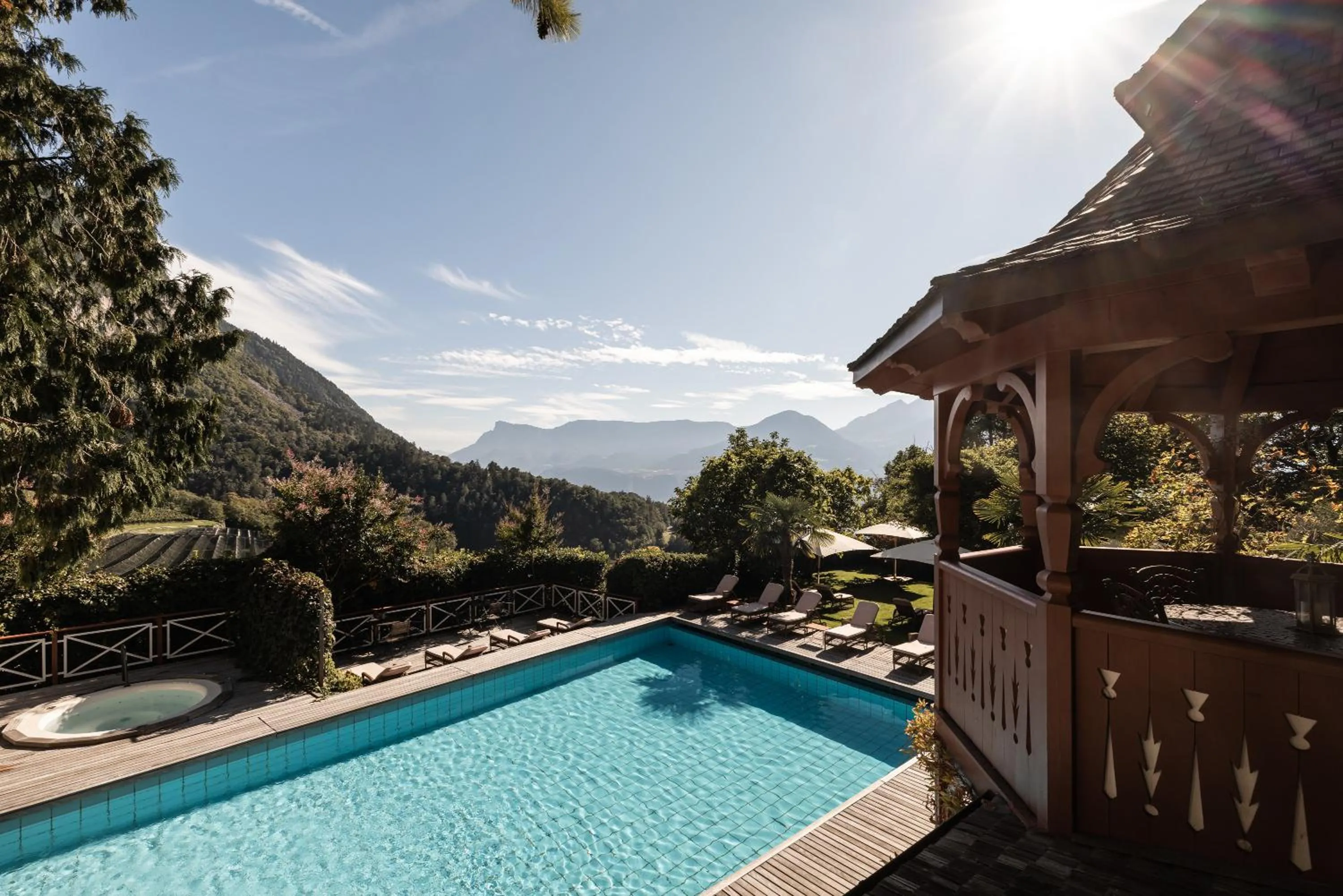 Swimming pool in Relais & Chateaux Hotel Castel Fragsburg