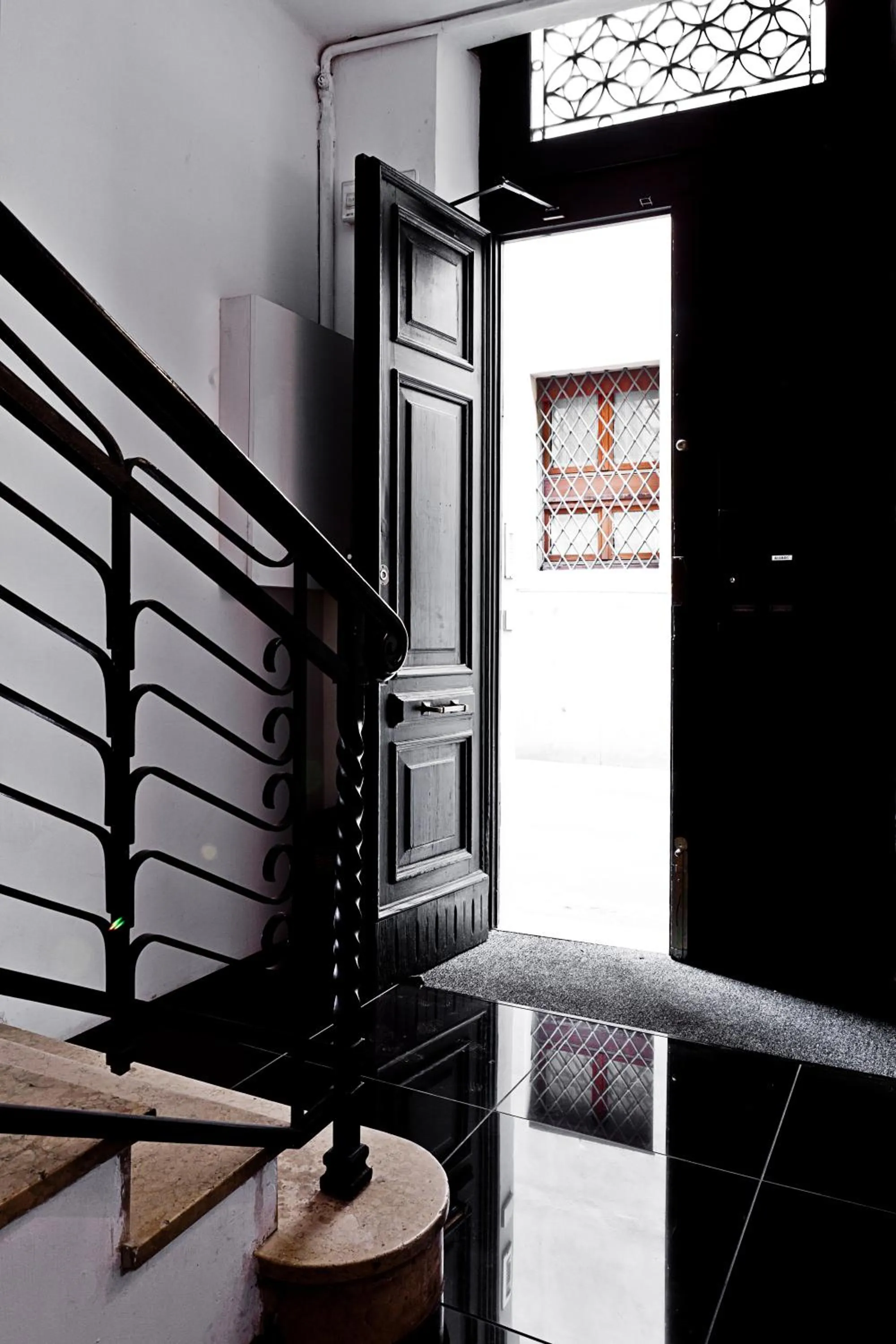 Facade/entrance in Muà Boutique Bologna