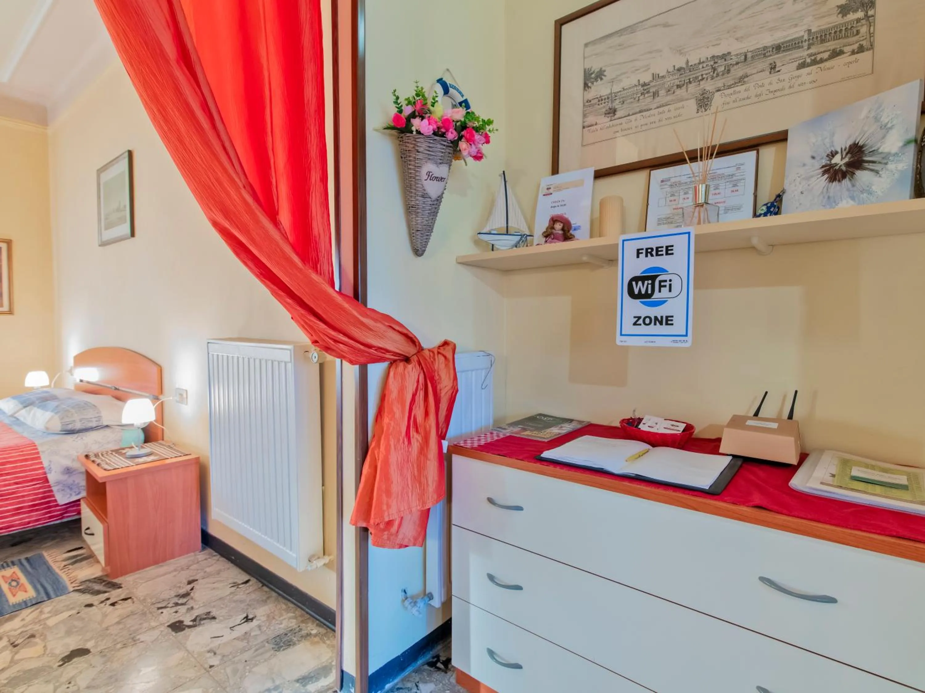 TV and multimedia, Bed in Il Broletto B&B