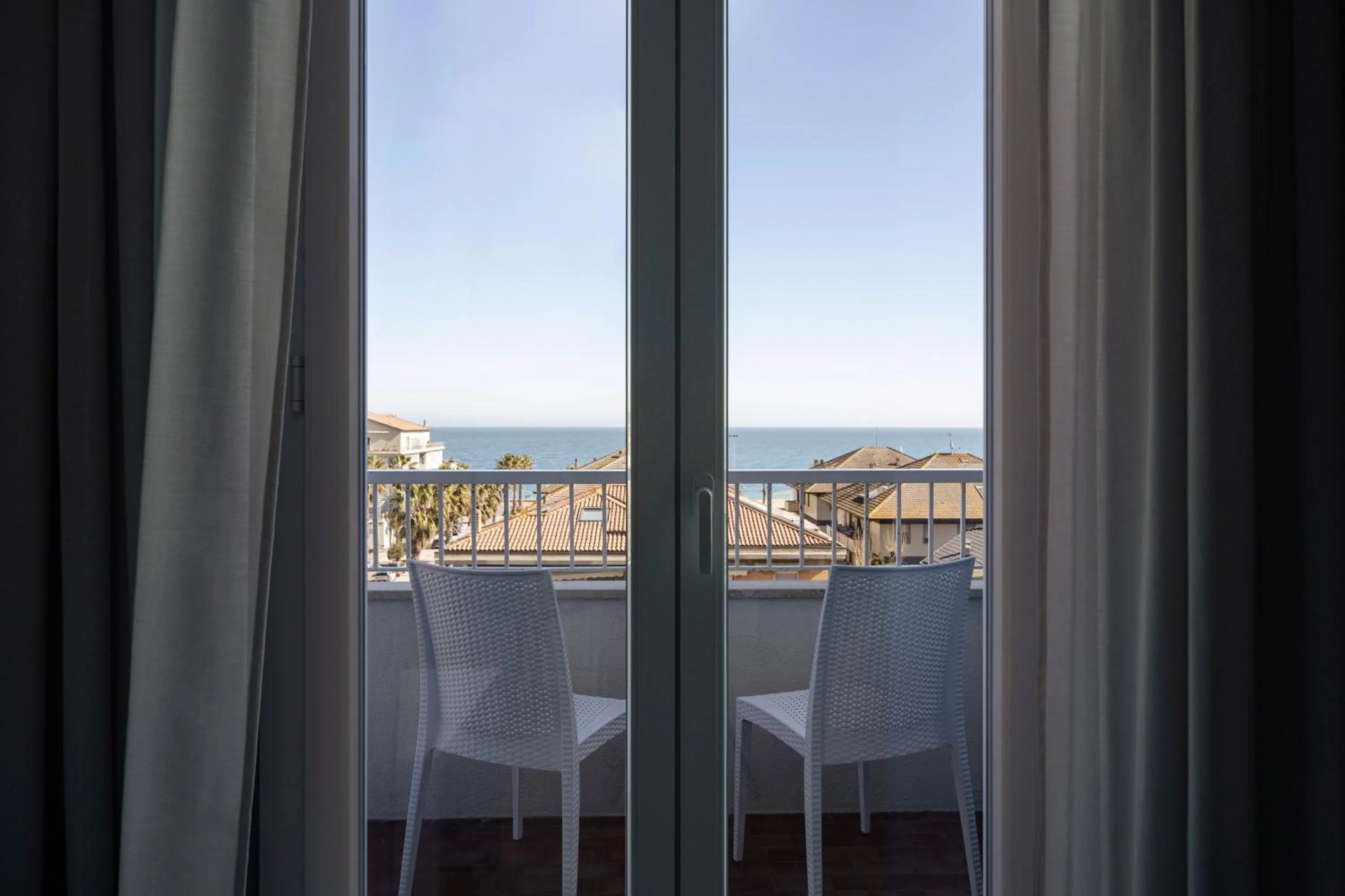 Sea view in Hotel Mondial