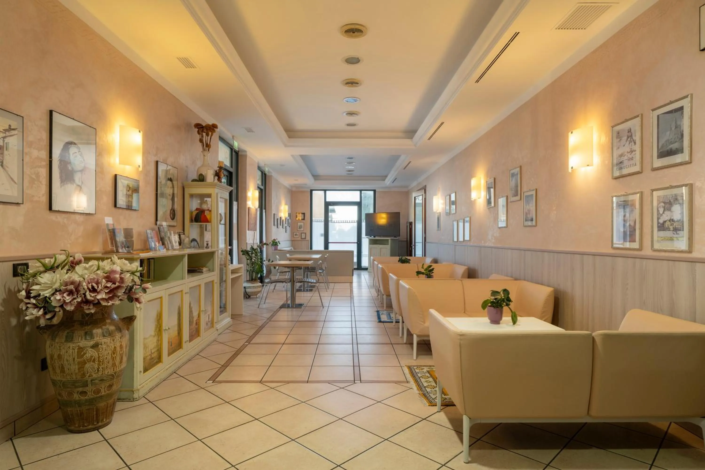 Living room in Hotel Mondial