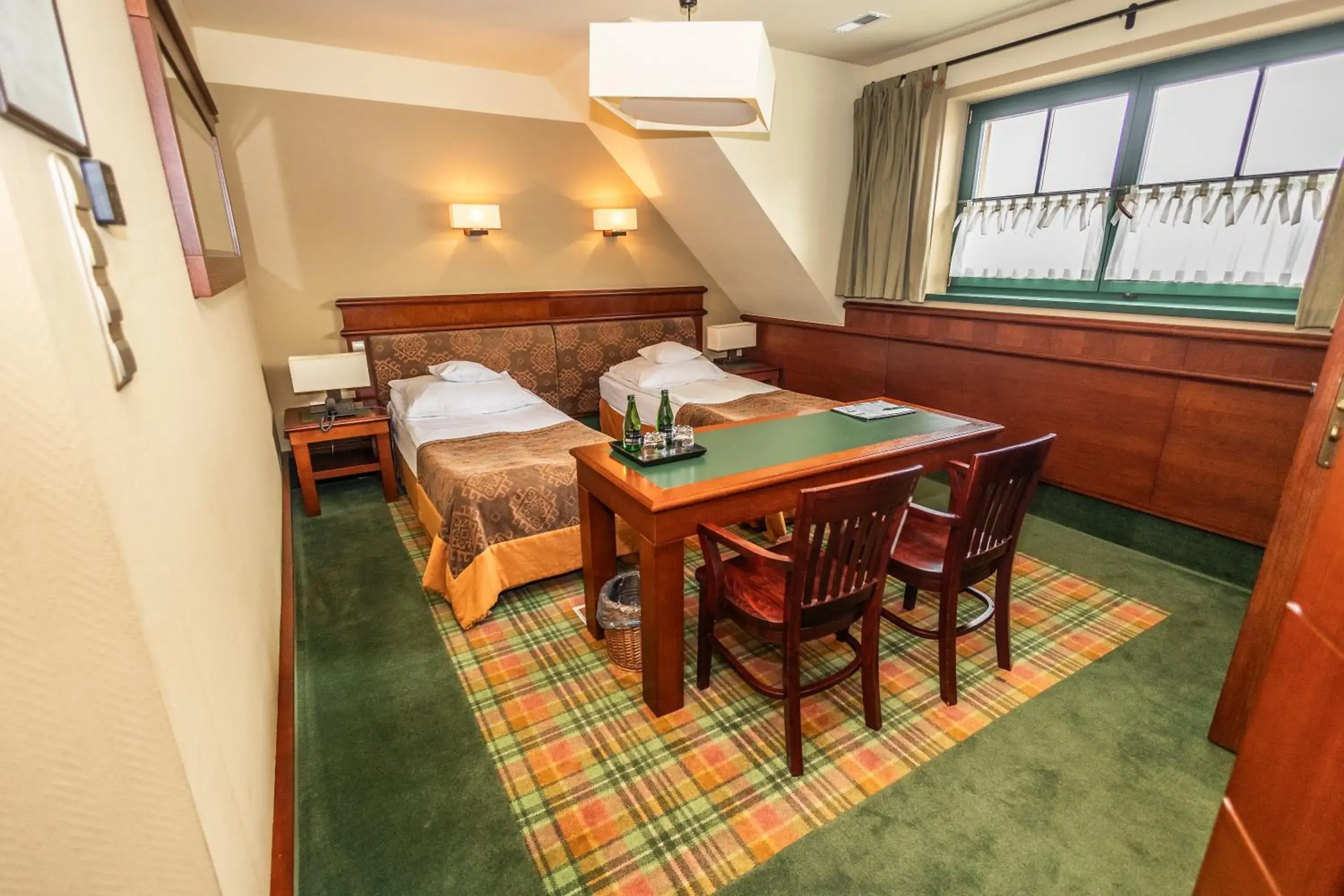 Deluxe Apartment in Hotel Wawrzyniak Deluxe Apartment in Hotel Wawrzyniak