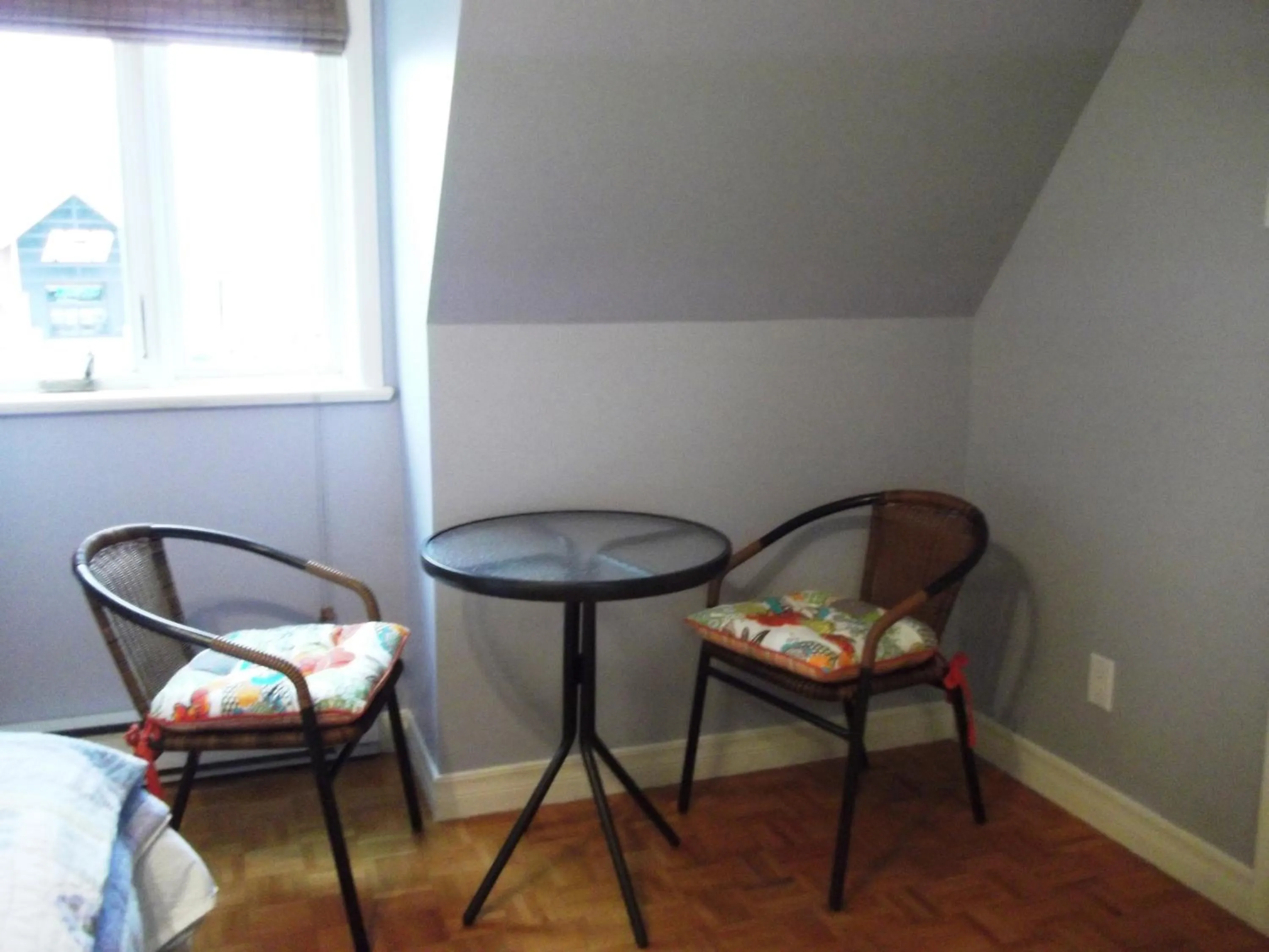 Seating area in Au Gîte de la Chute