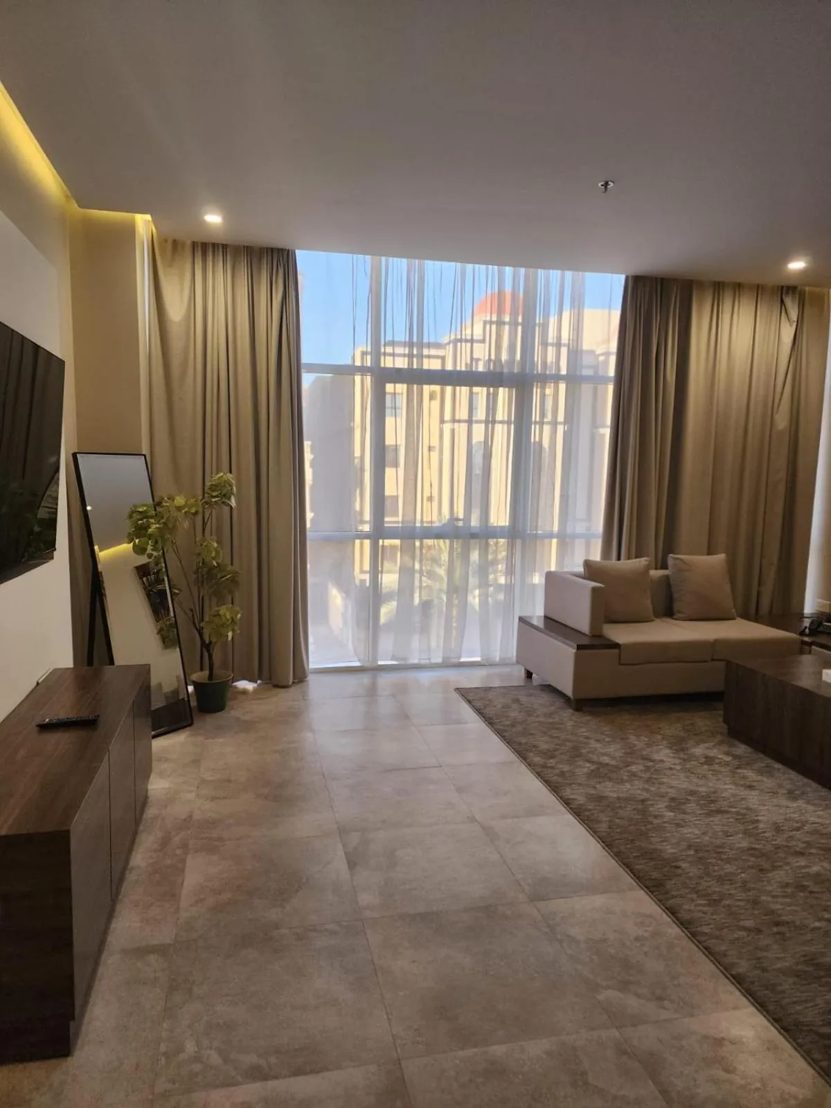 TV and multimedia in Eliana Hotel