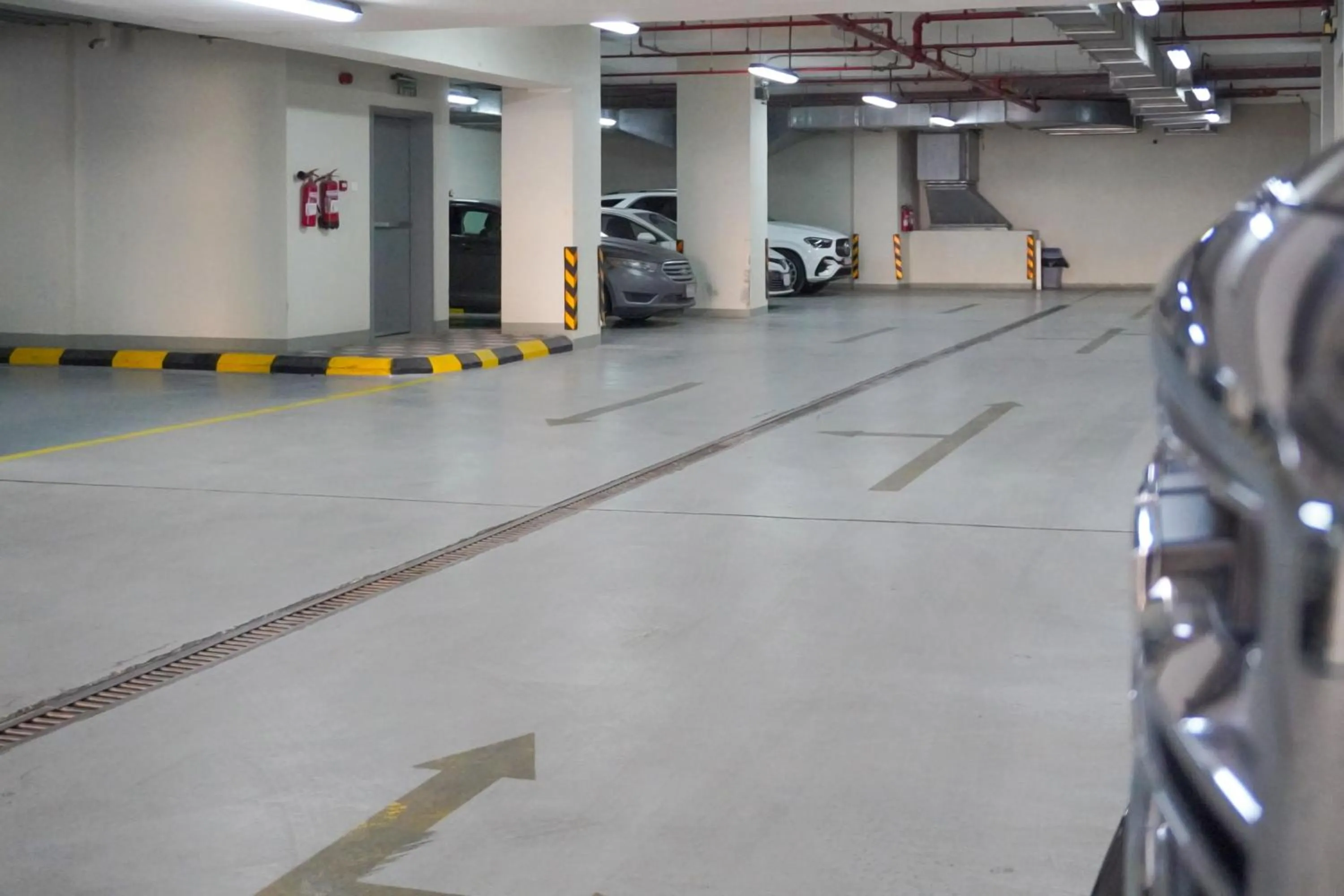 Parking in Eliana Hotel