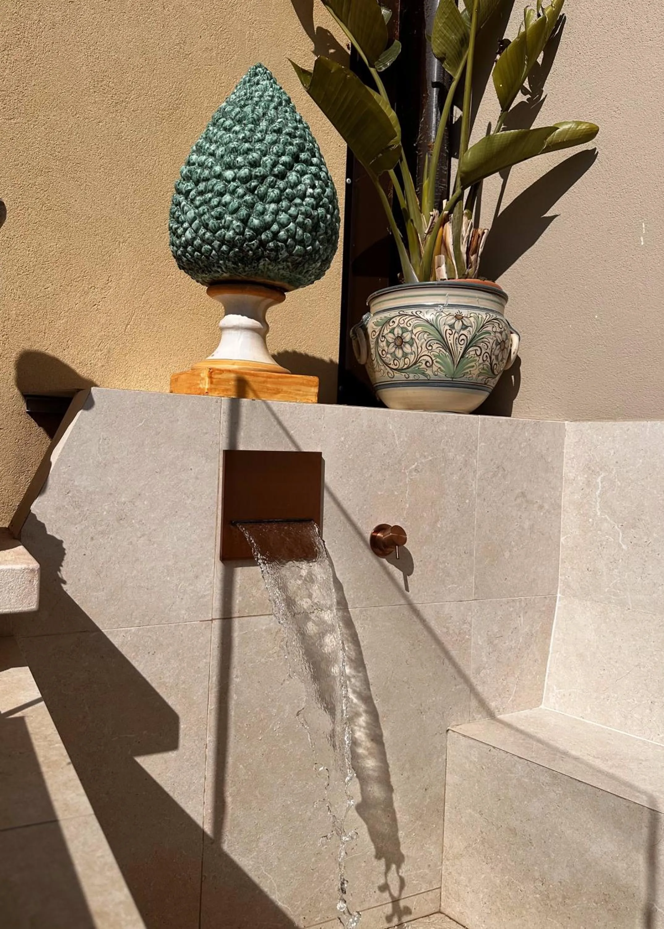 Open Air Bath in Hotel Villa Taormina