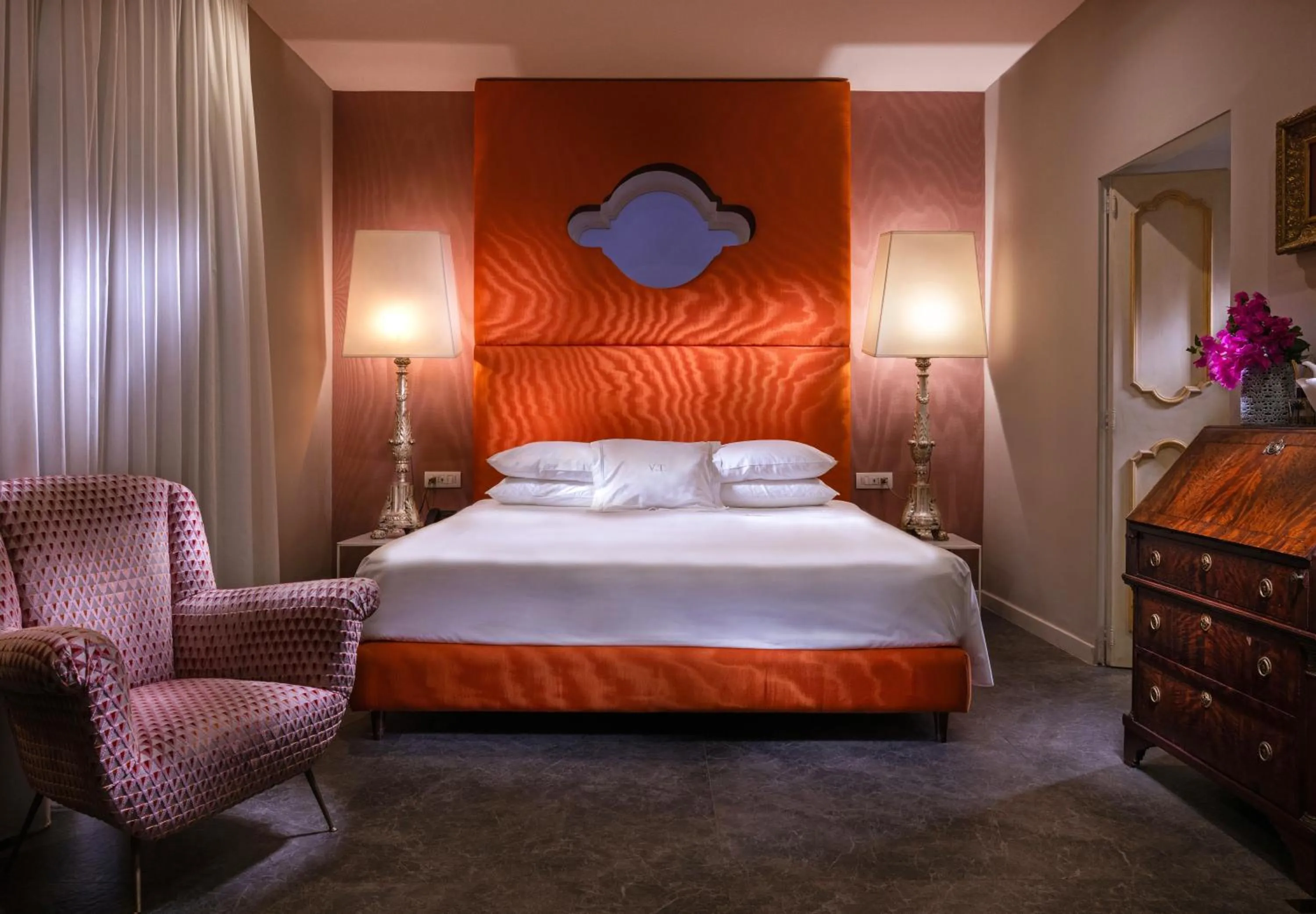 Bed in Hotel Villa Taormina