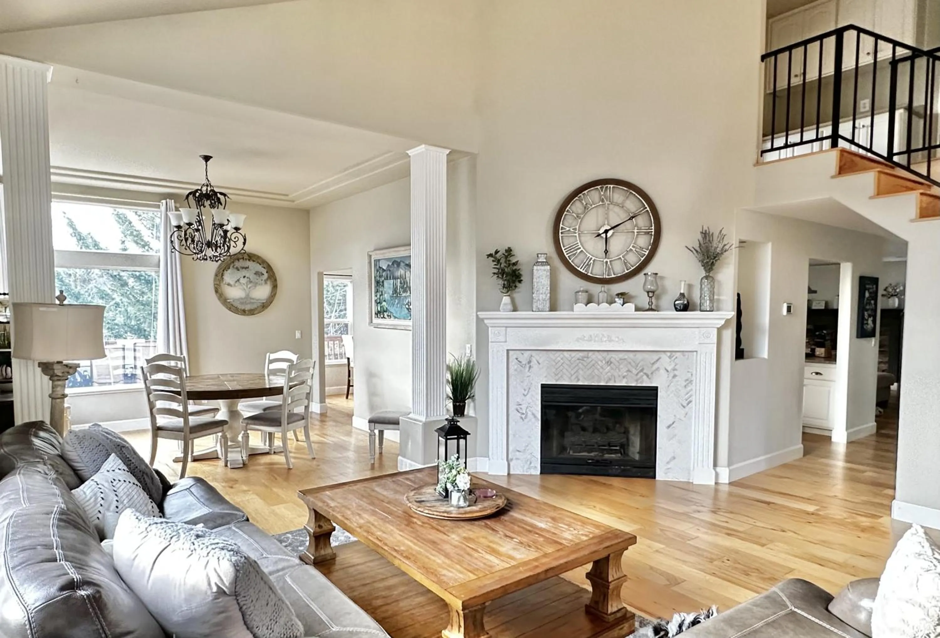 Chef's Kitchen Pool Bright, Spacious 4 Bed