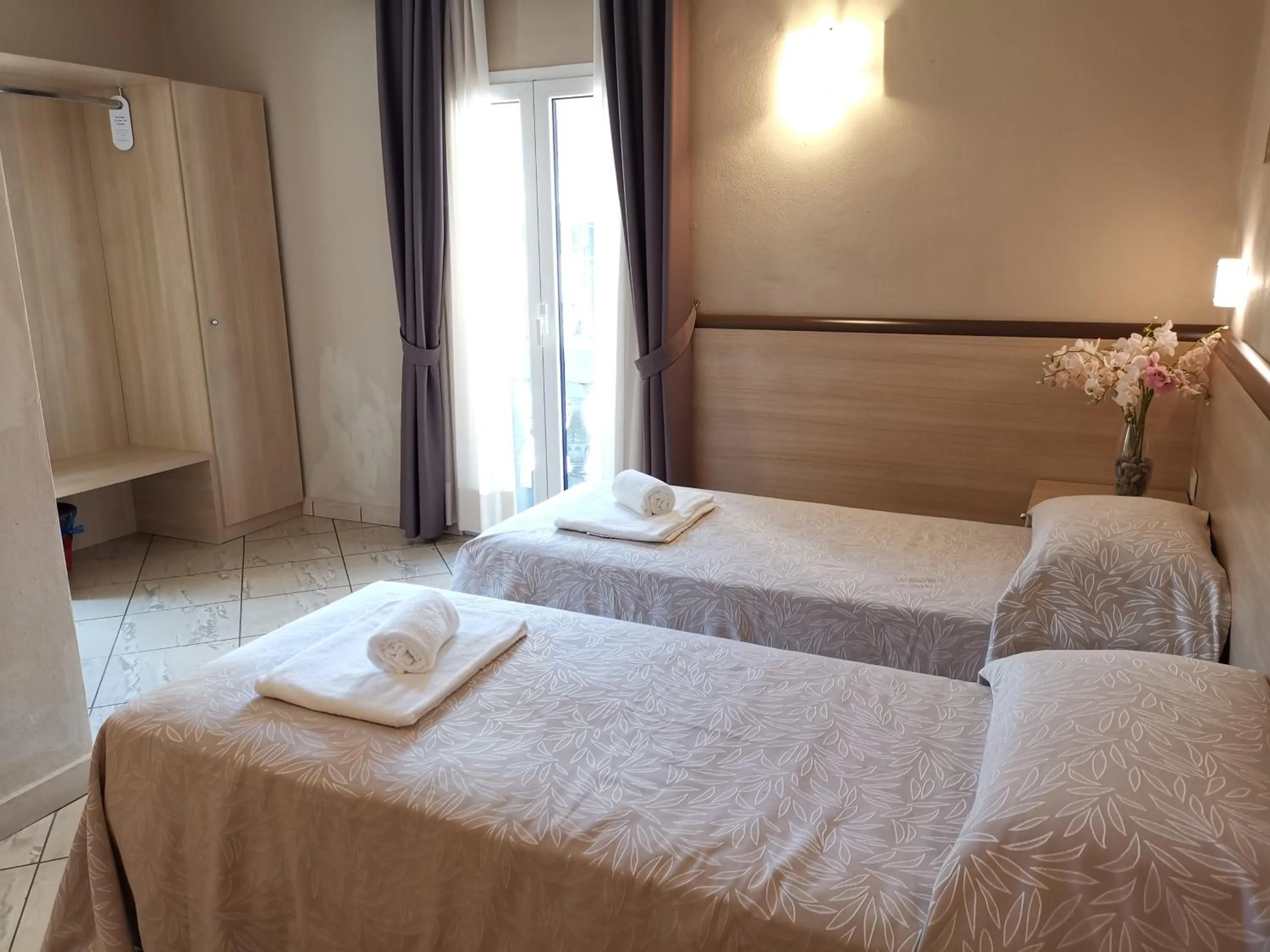 Bedroom, Bed in Hotel Brianza