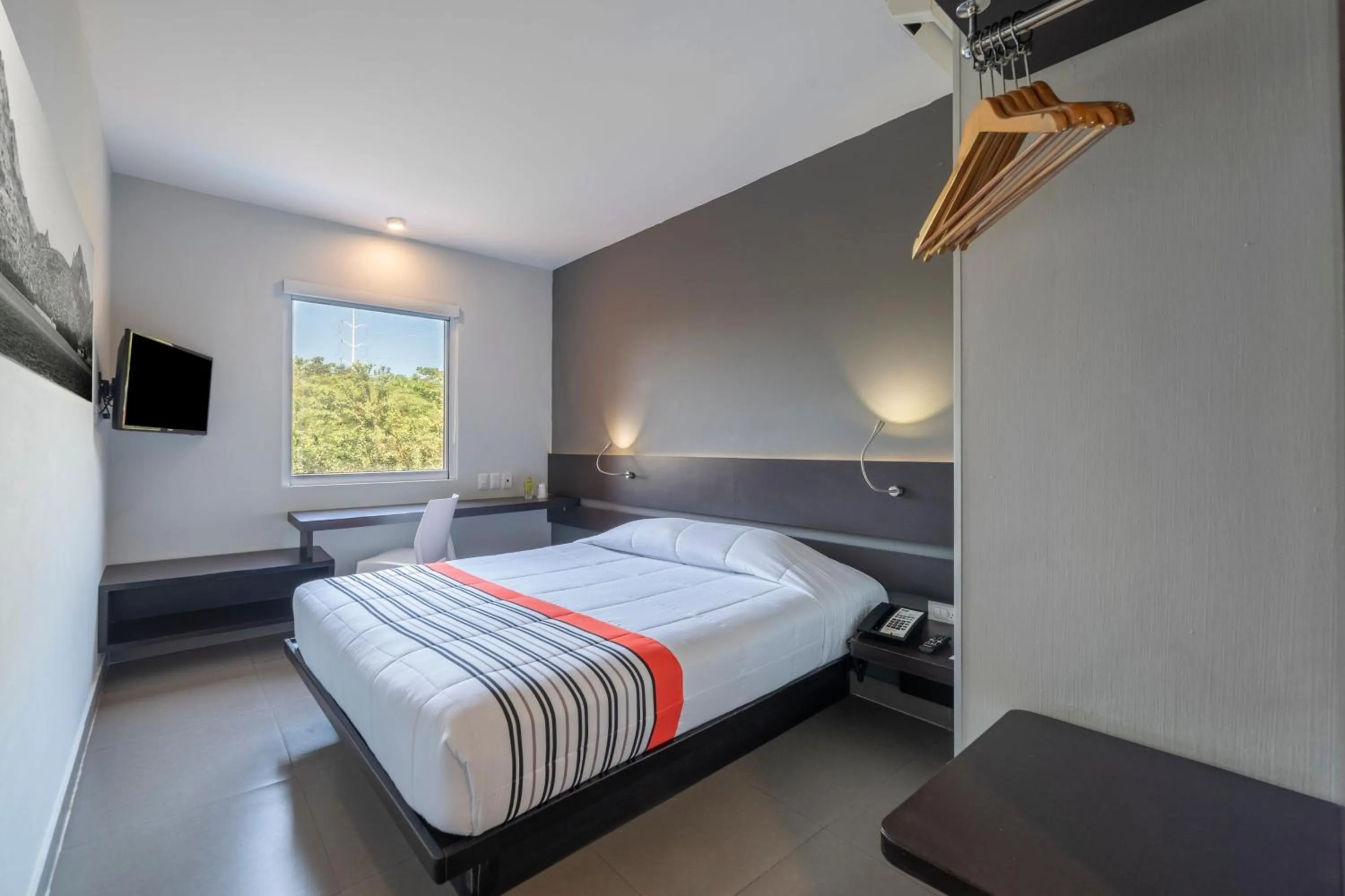 Bedroom, Bed in City Express Junior by Marriott Ciudad del Carmen Aeropuerto