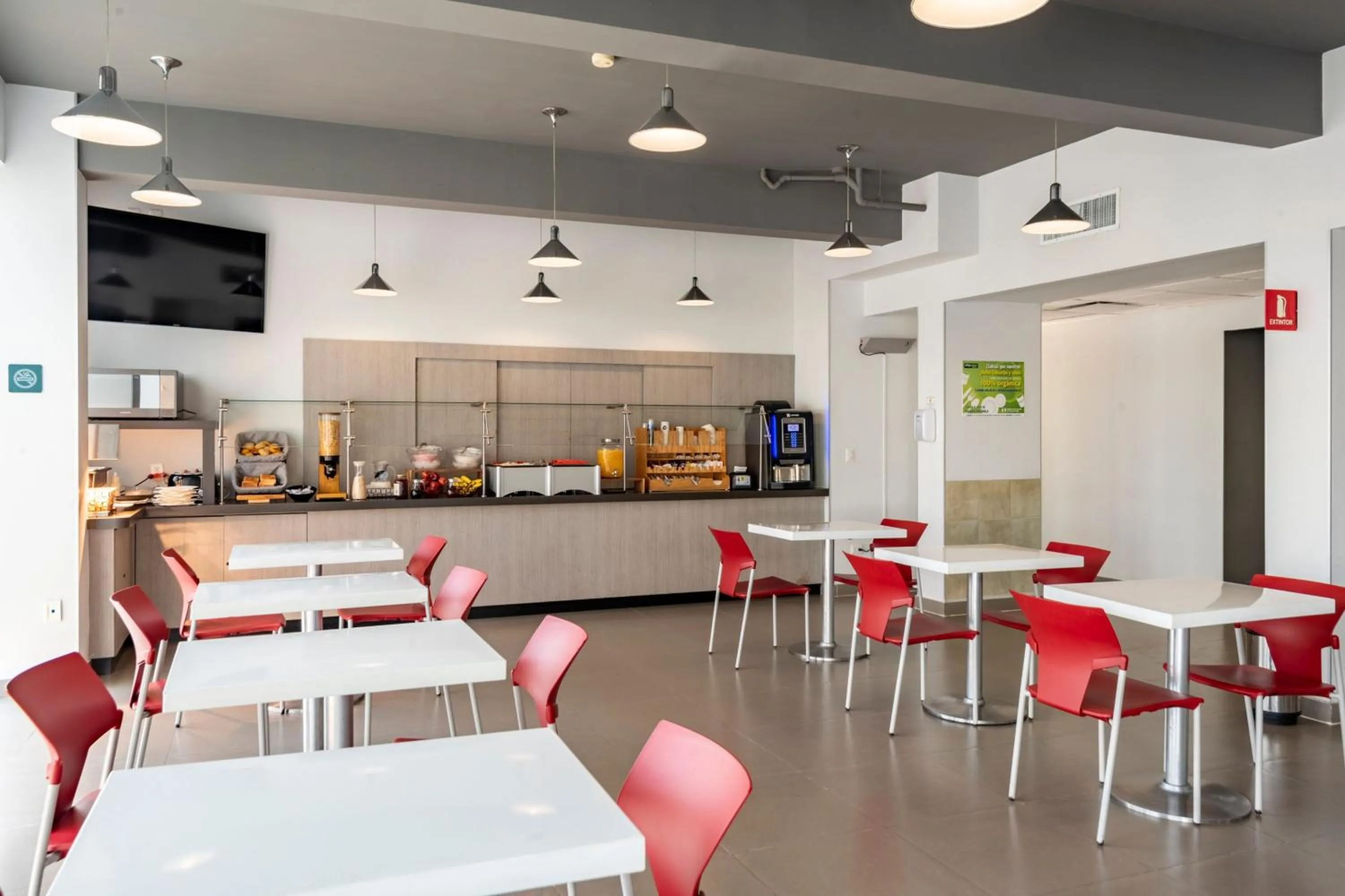 Breakfast in City Express Junior by Marriott Ciudad del Carmen Aeropuerto