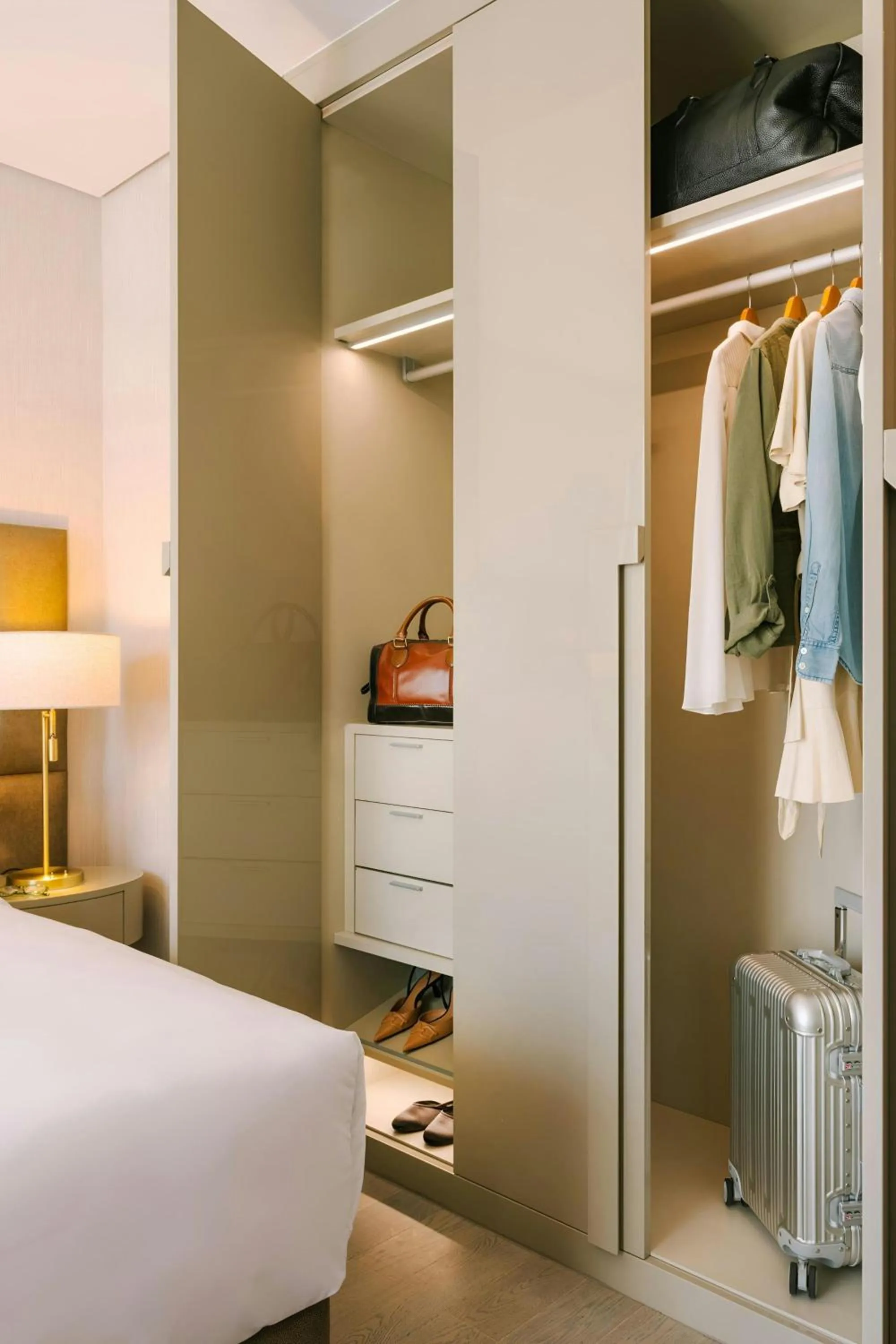 Bedroom, Bed in Sonder by Marriott Bonvoy Business Bay Apartments