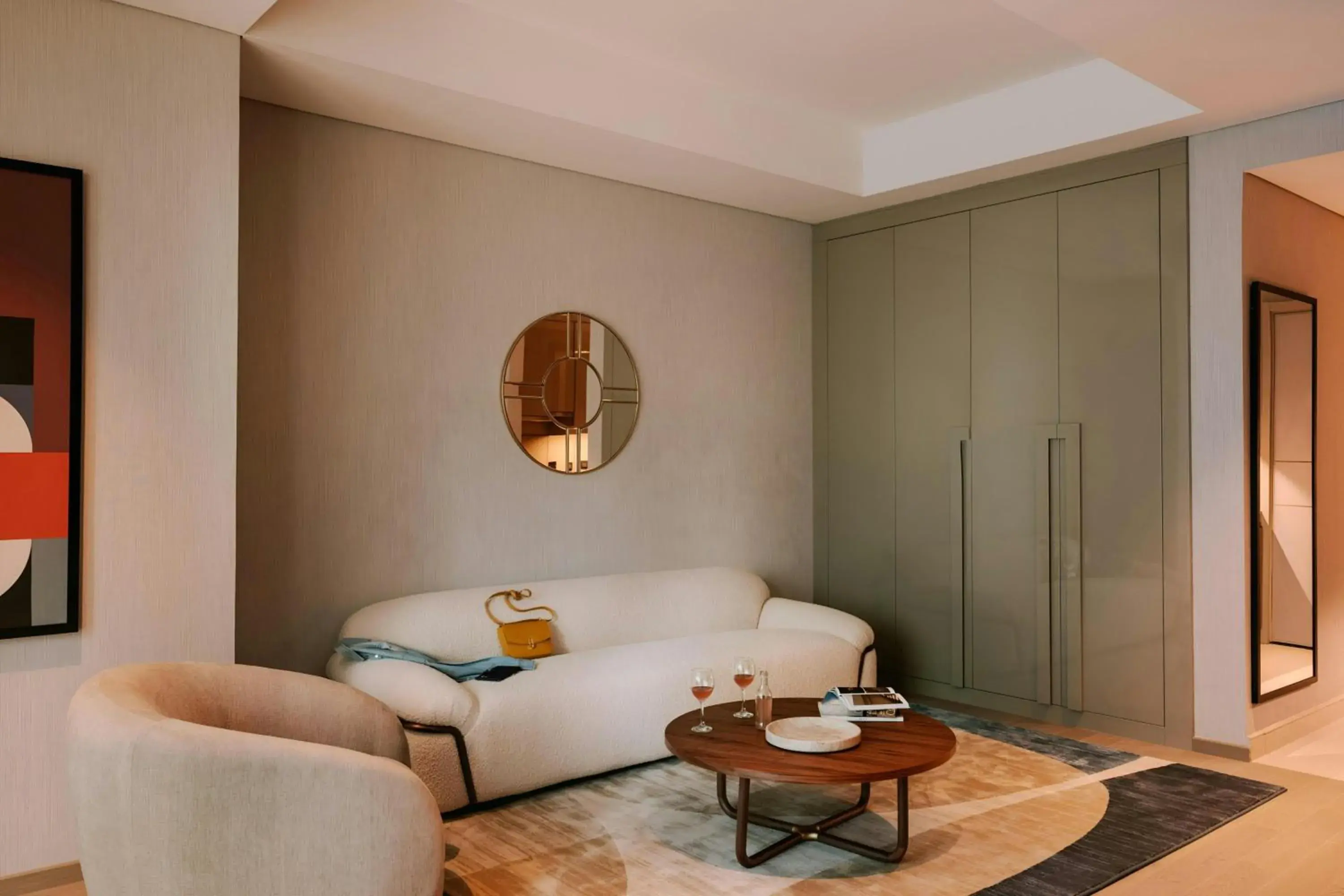 One-Bedroom Apartment with King Bed and Balcony in Sonder by Marriott Bonvoy Business Bay Apartments One-Bedroom Apartment with King Bed and Balcony in Sonder by Marriott Bonvoy Business Bay Apartments