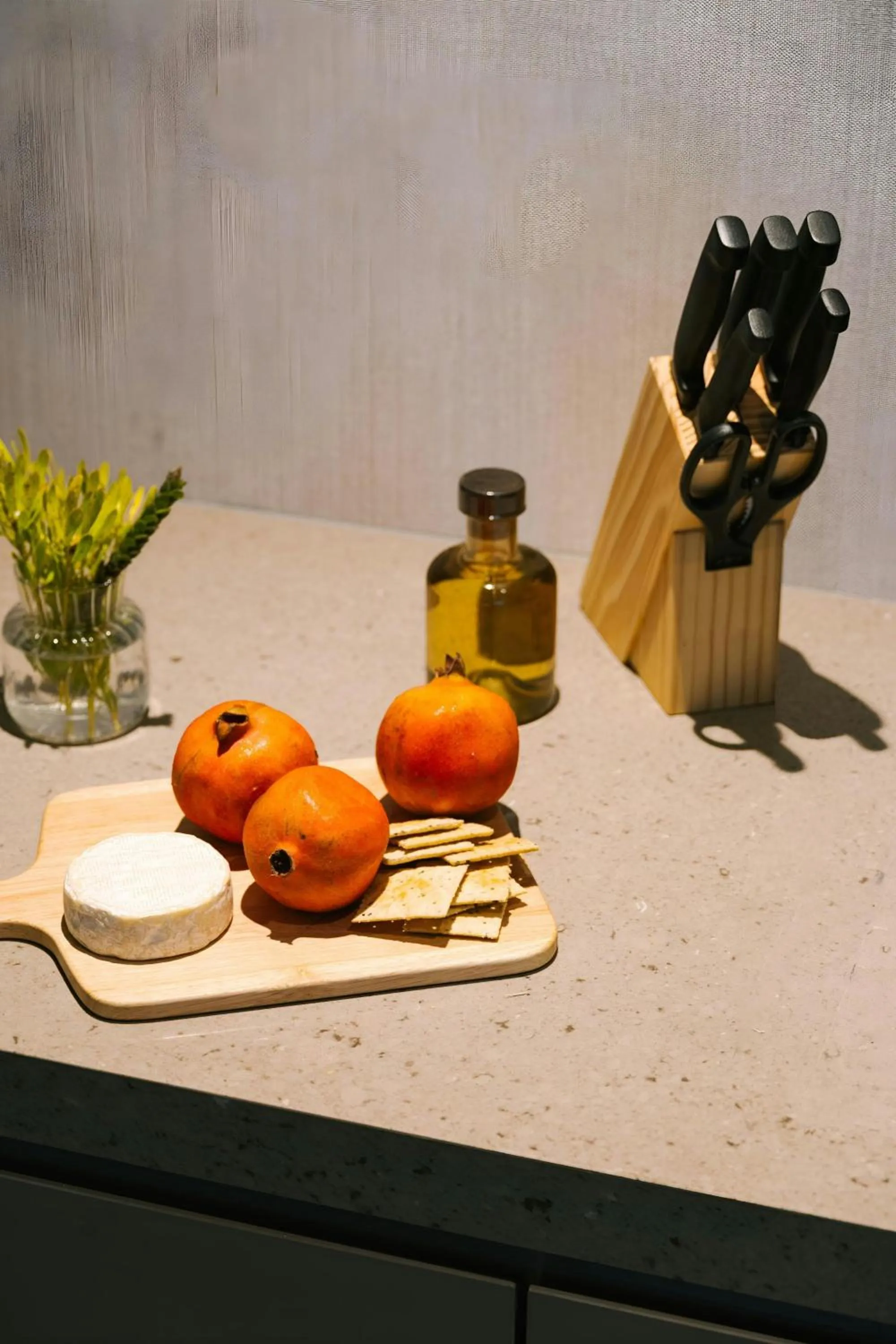 Kitchen or kitchenette in Sonder by Marriott Bonvoy Business Bay Apartments