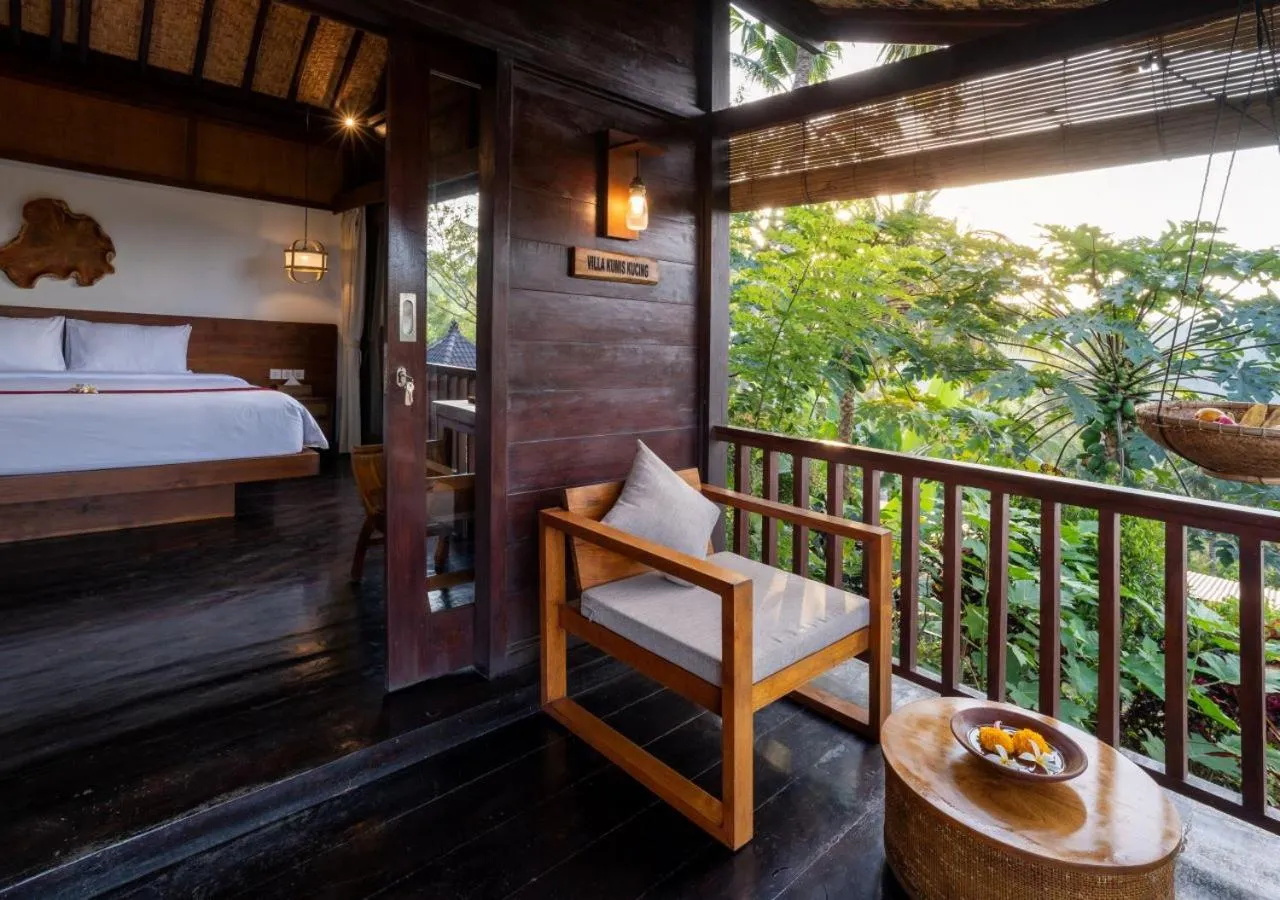 Balcony/Terrace, Bed in Amanuba Ersadeva Resort