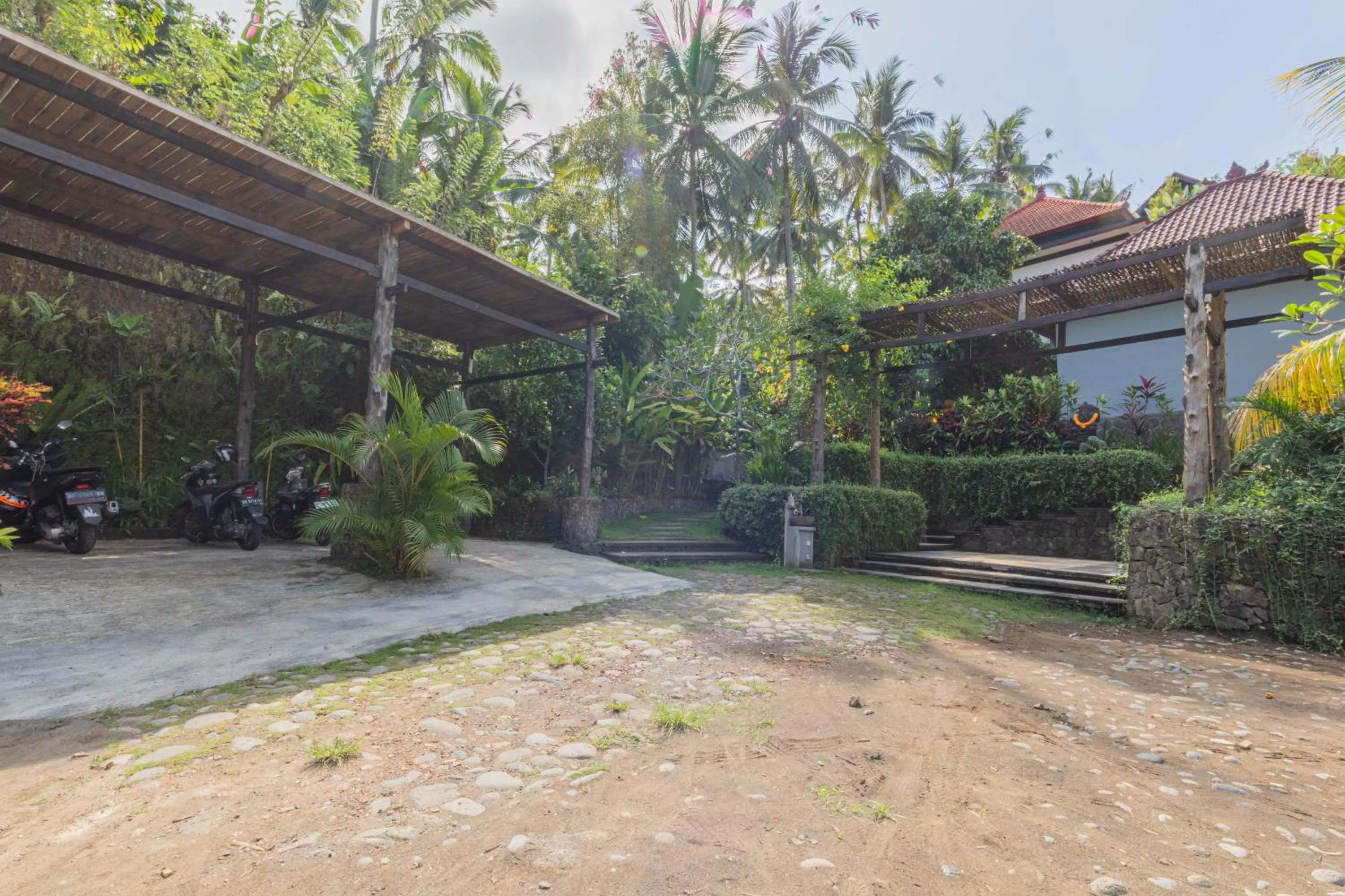 Parking in Amanuba Ersadeva Resort