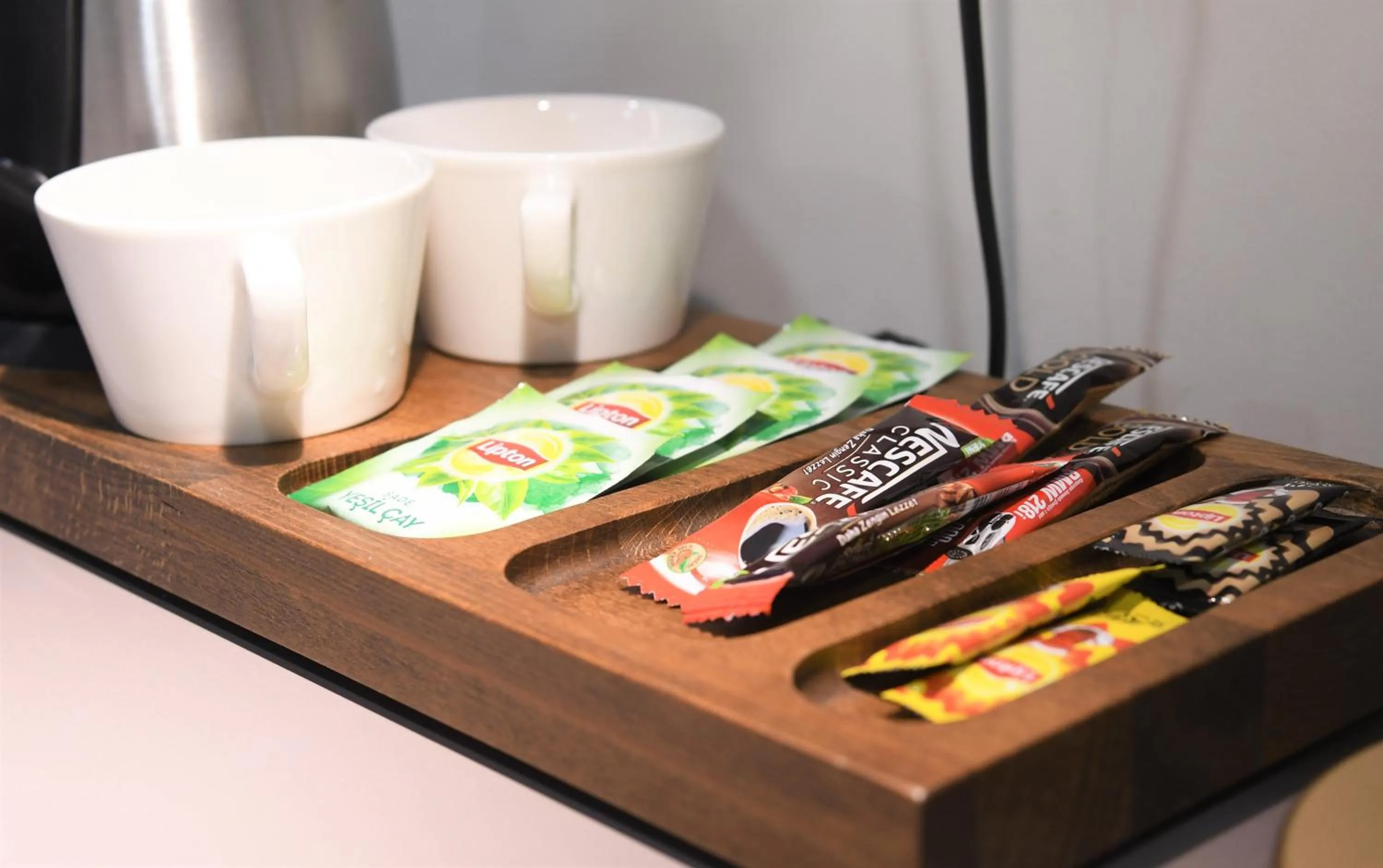 Coffee/tea facilities in DARIC HOTELS