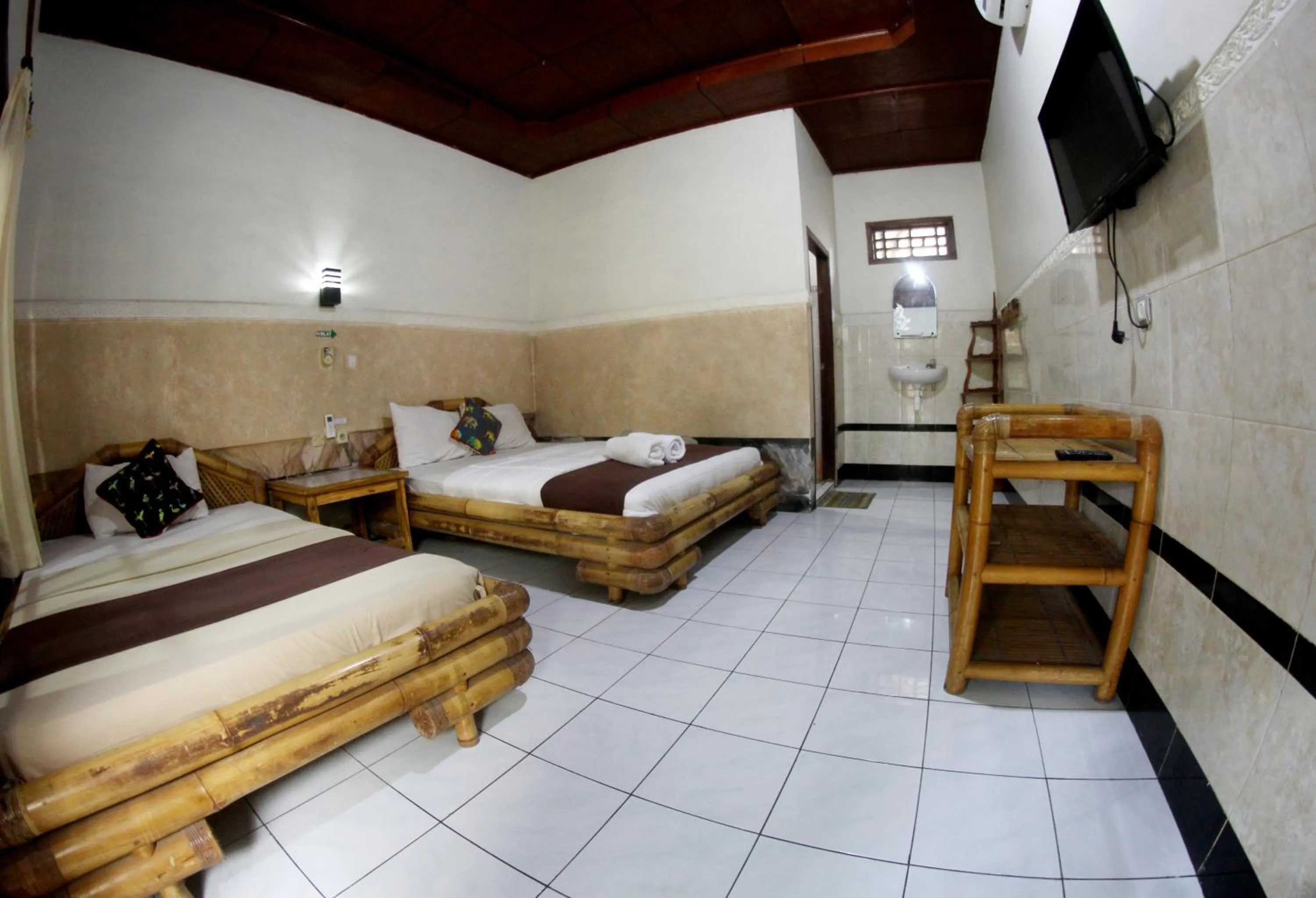 Bed in Gili Beach Wind