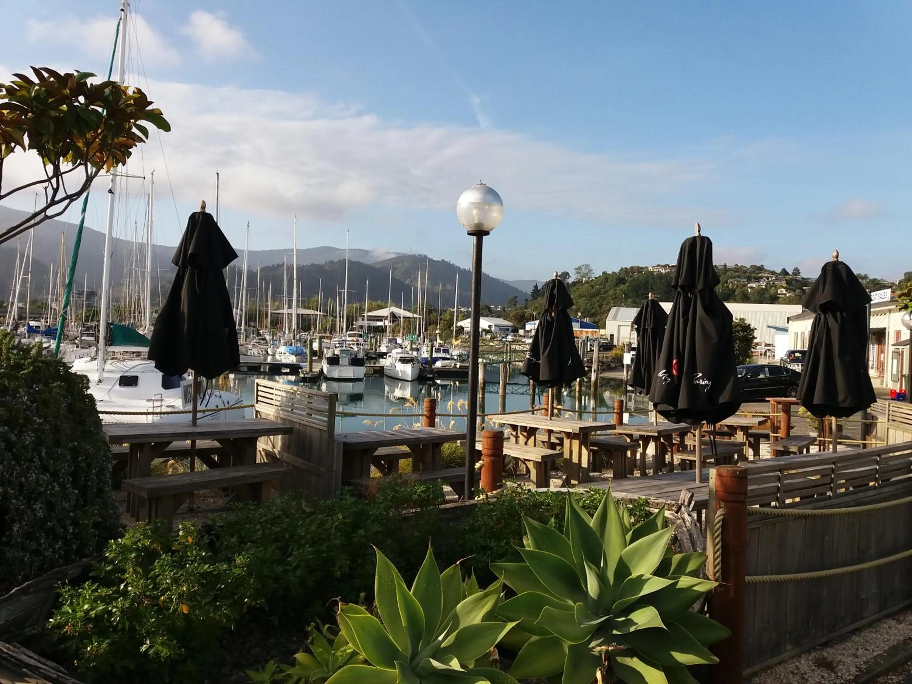 Restaurant/places to eat in Harbourside Lodge