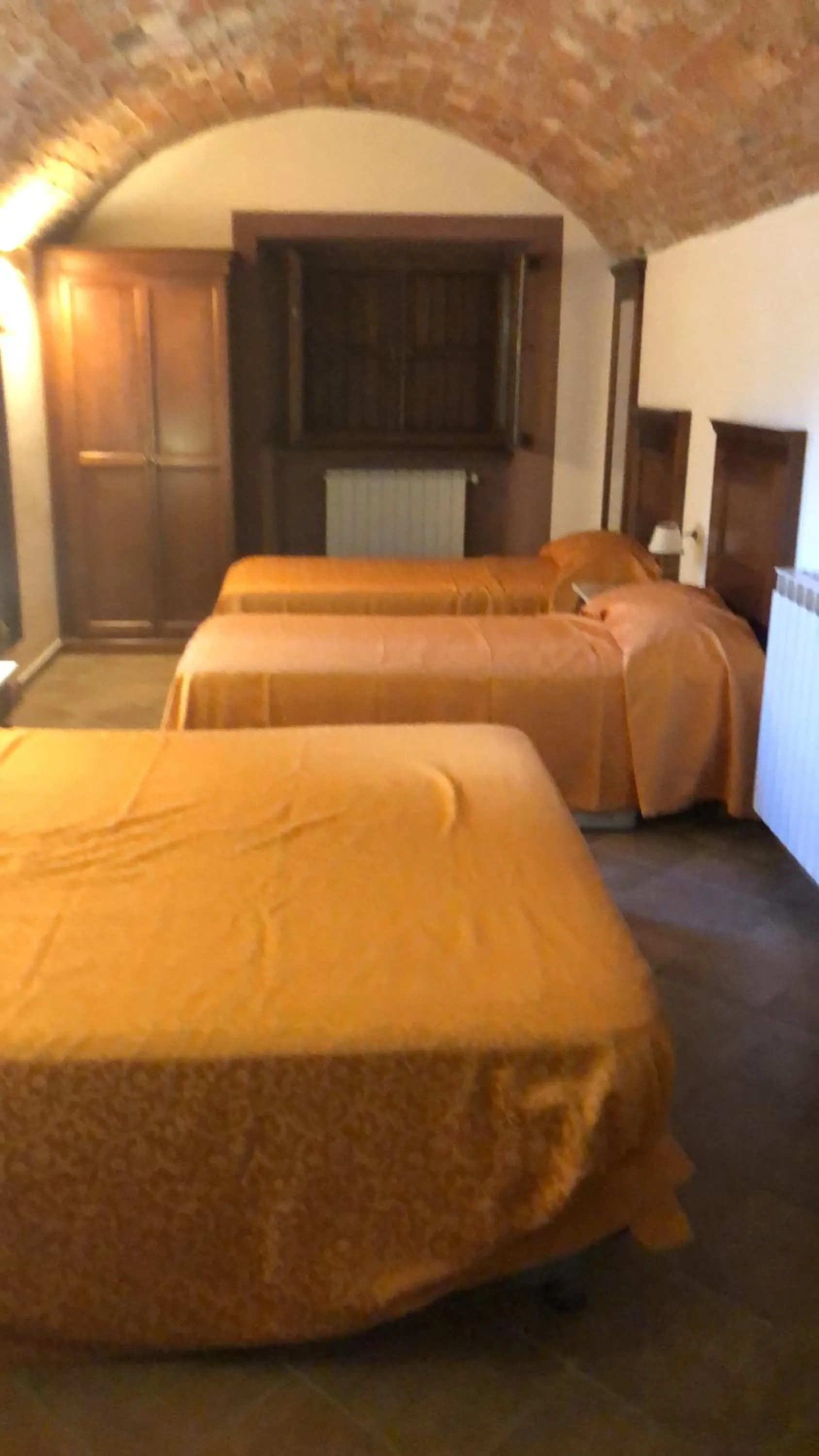 Bed in Albergo Miramonti