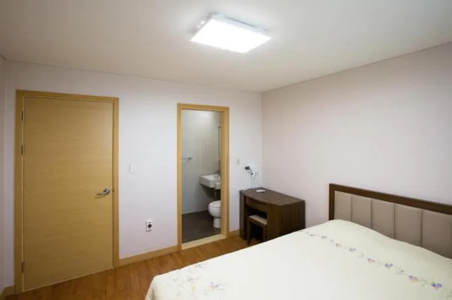 Bed in Seaspovill Resort