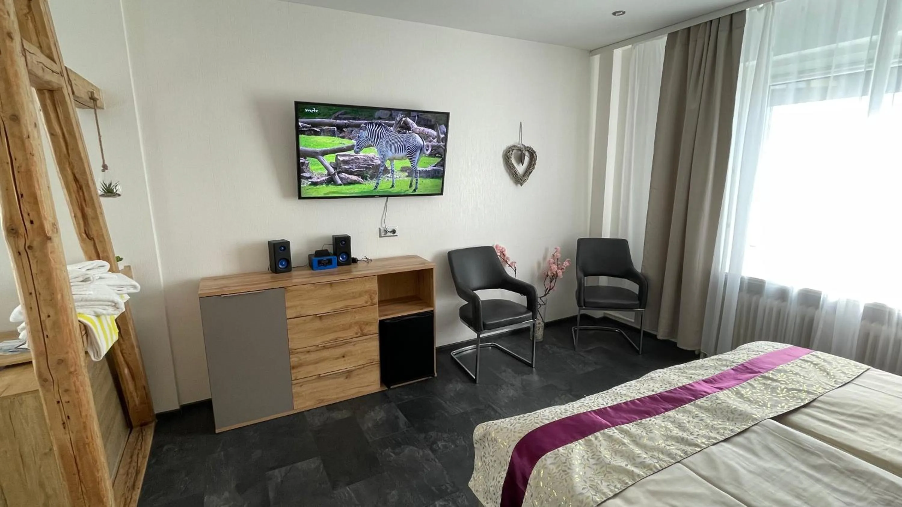 Photo of the whole room, Bed in Hotel Paidion