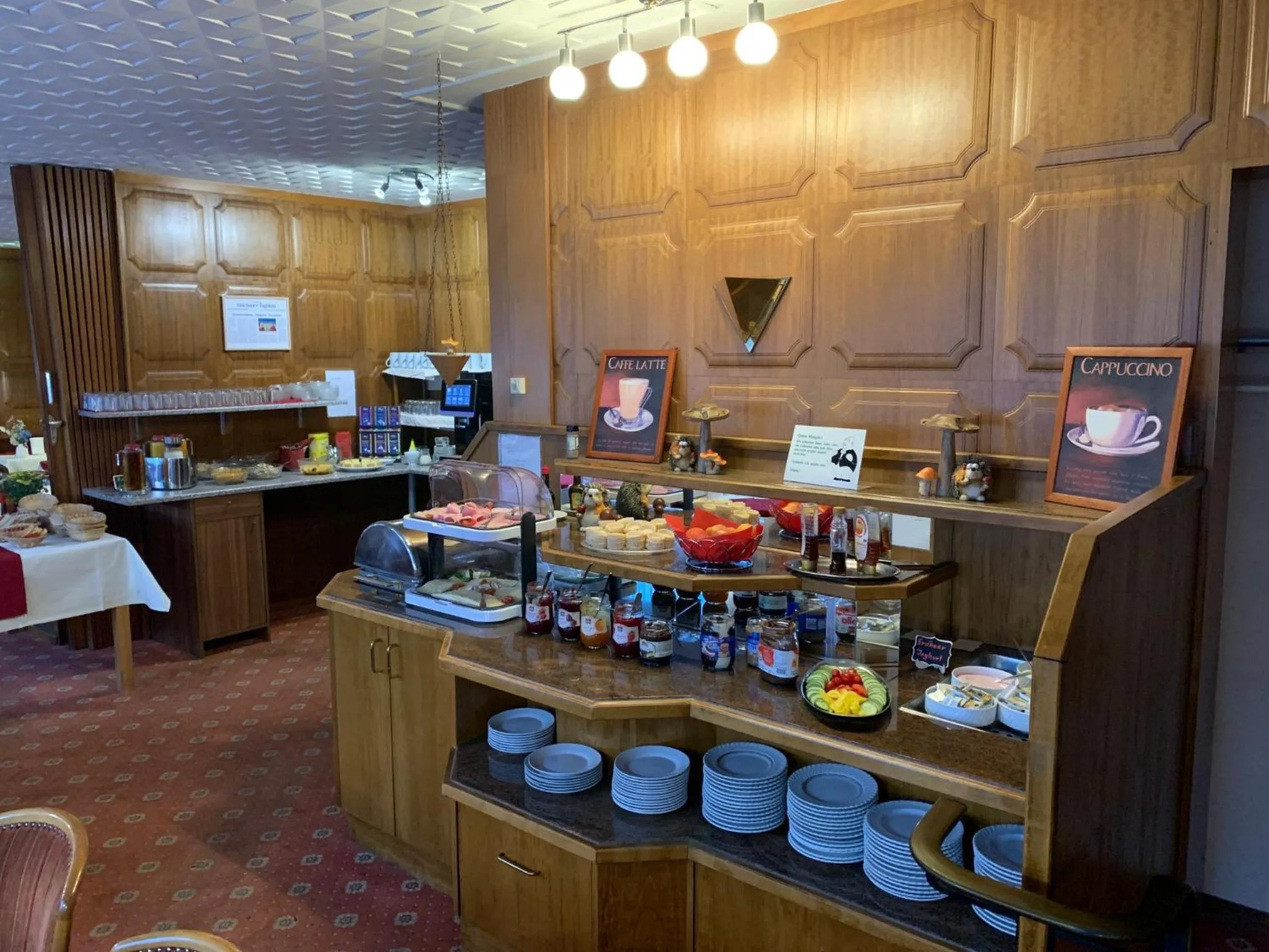 Buffet breakfast in Hotel Paidion