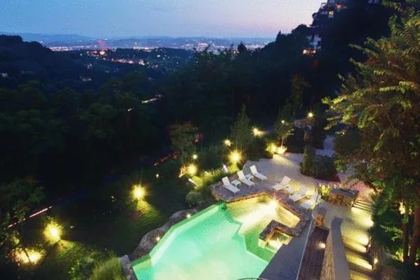 Swimming pool in Eden Rock Resort