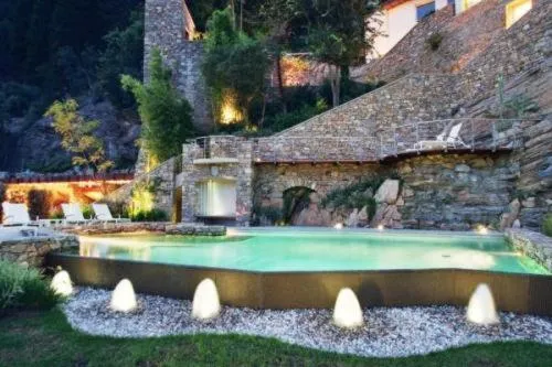 Swimming pool in Eden Rock Resort