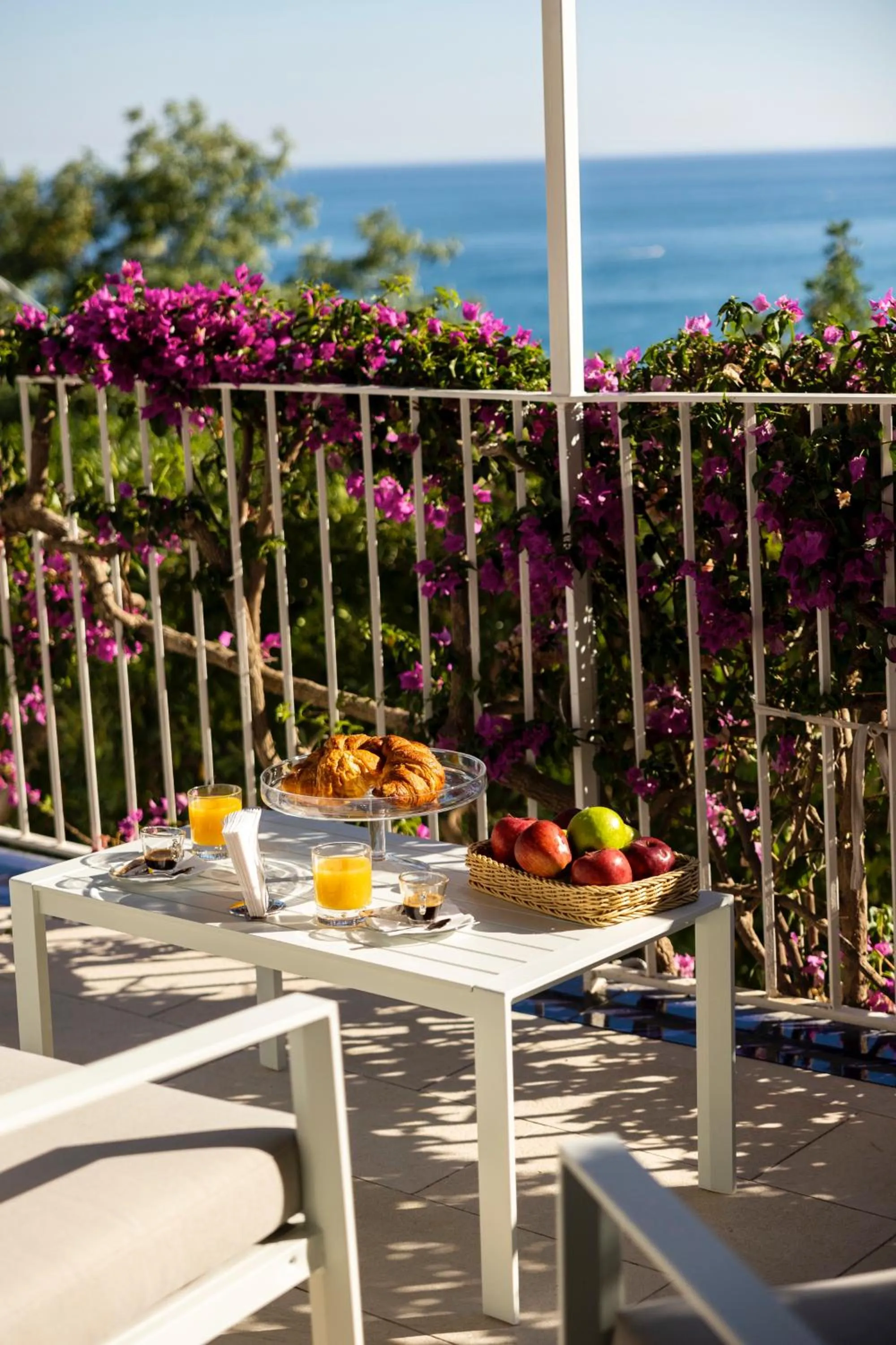 Garden in Decori Suites Amalfi Coast - Free Parking