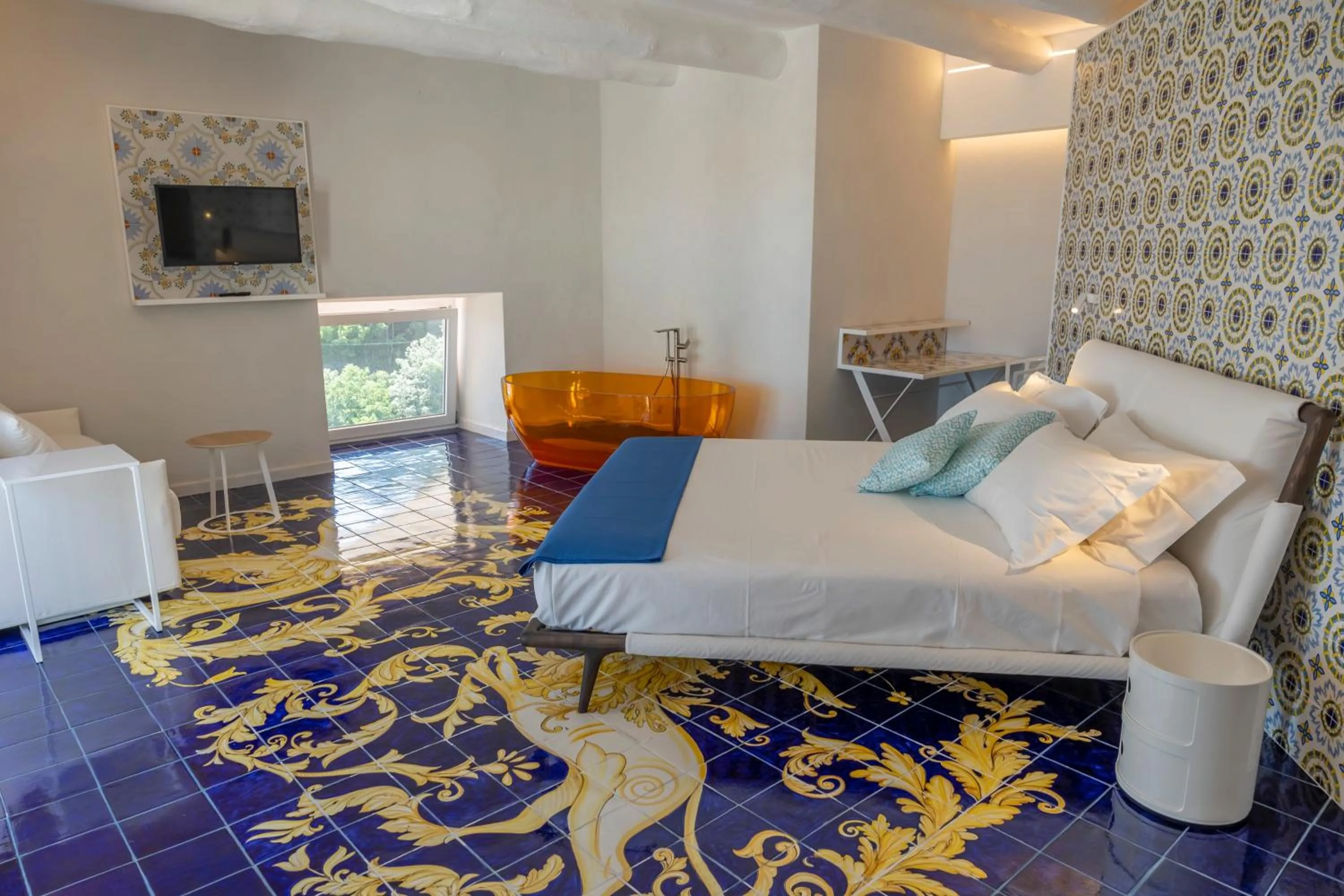 Bedroom in Decori Suites Amalfi Coast - Free Parking