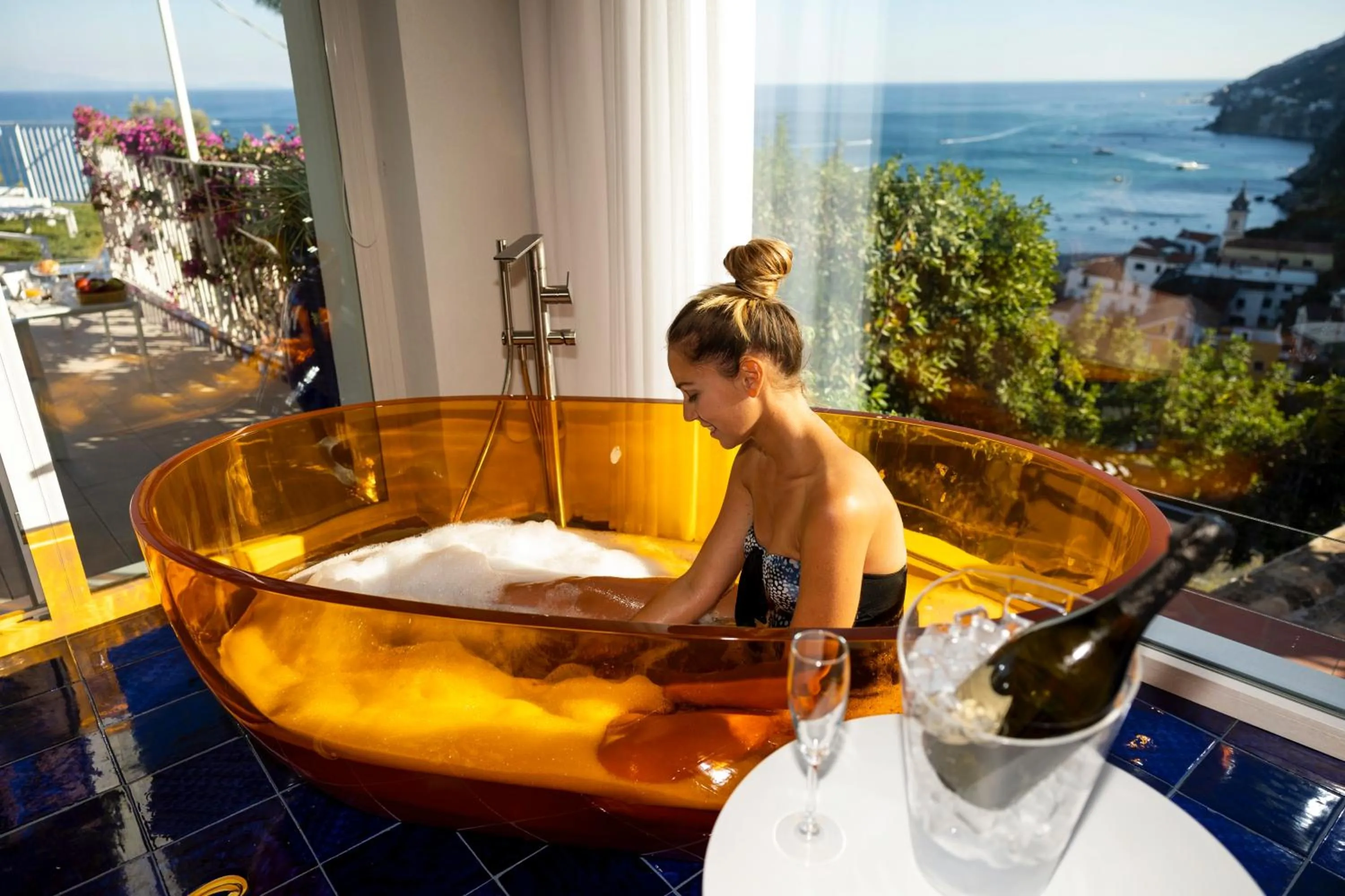 Bedroom in Decori Suites Amalfi Coast - Free Parking